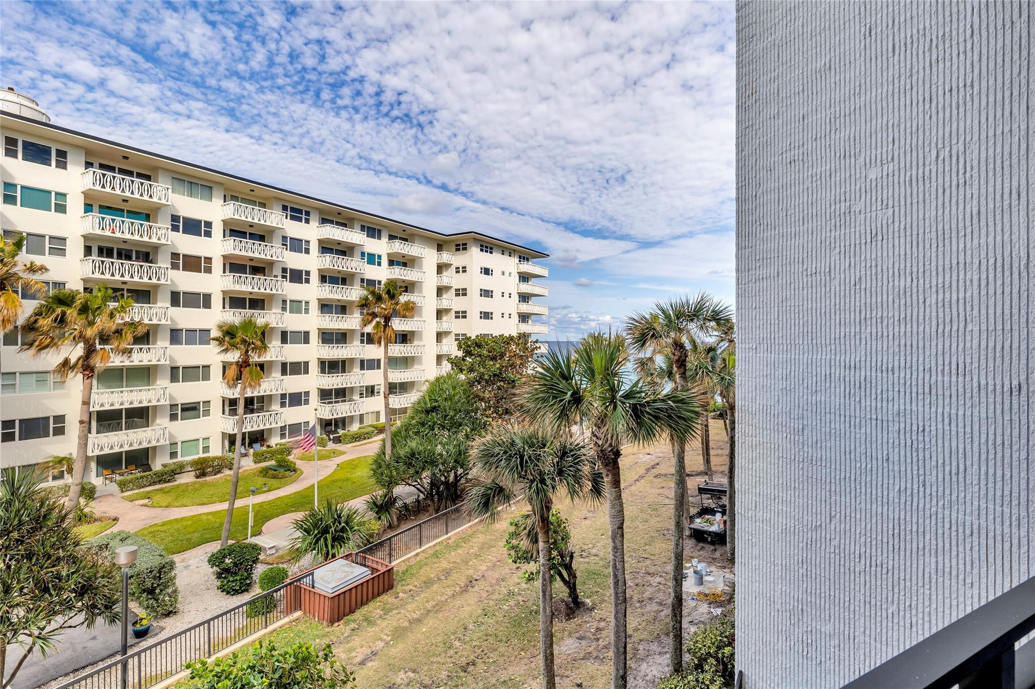The Overlook Condo - Residential