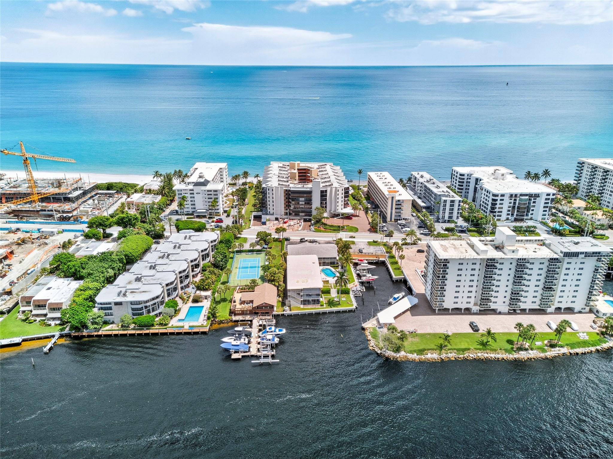The Overlook Condo - Residential