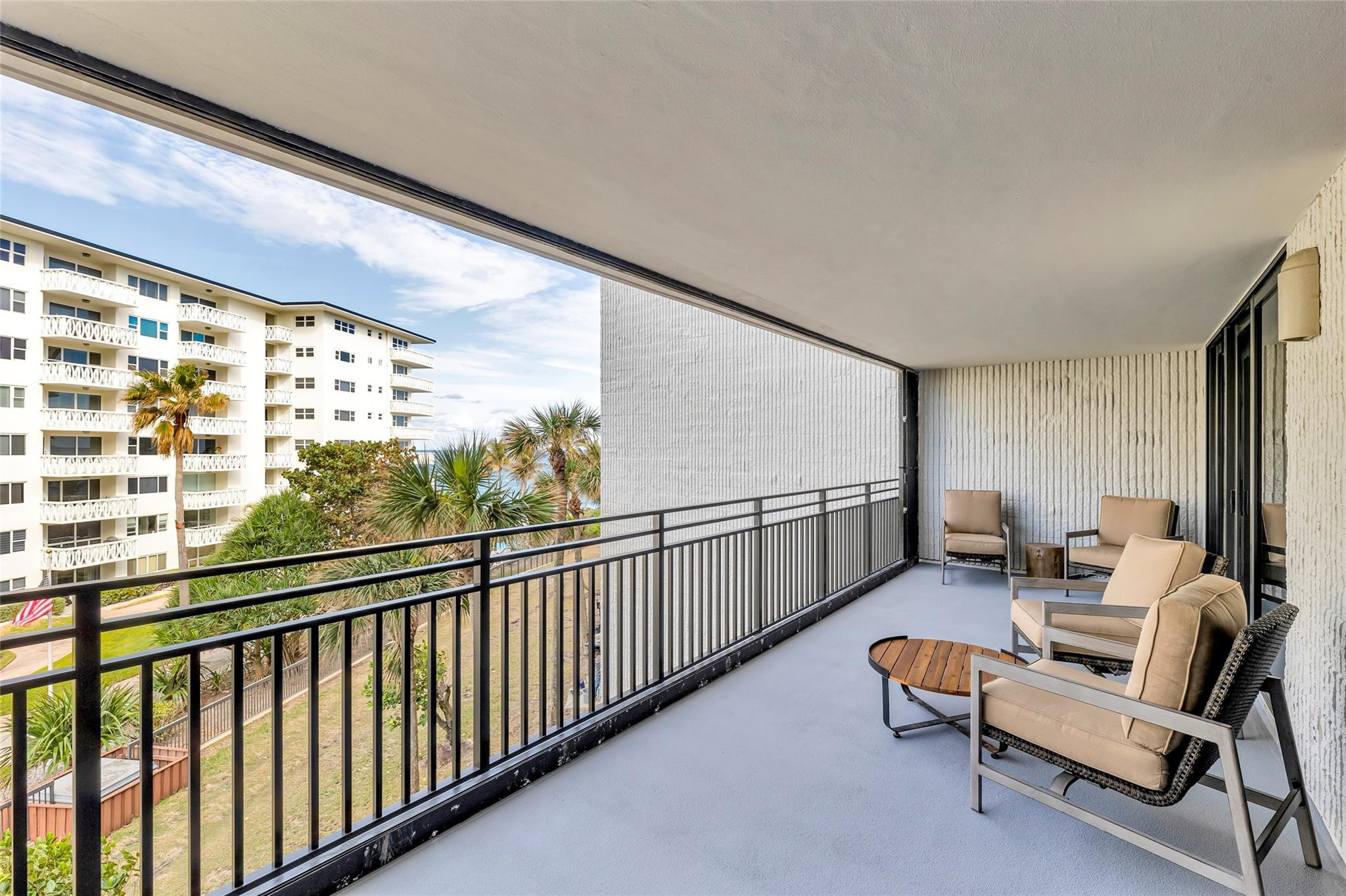 The Overlook Condo - Residential