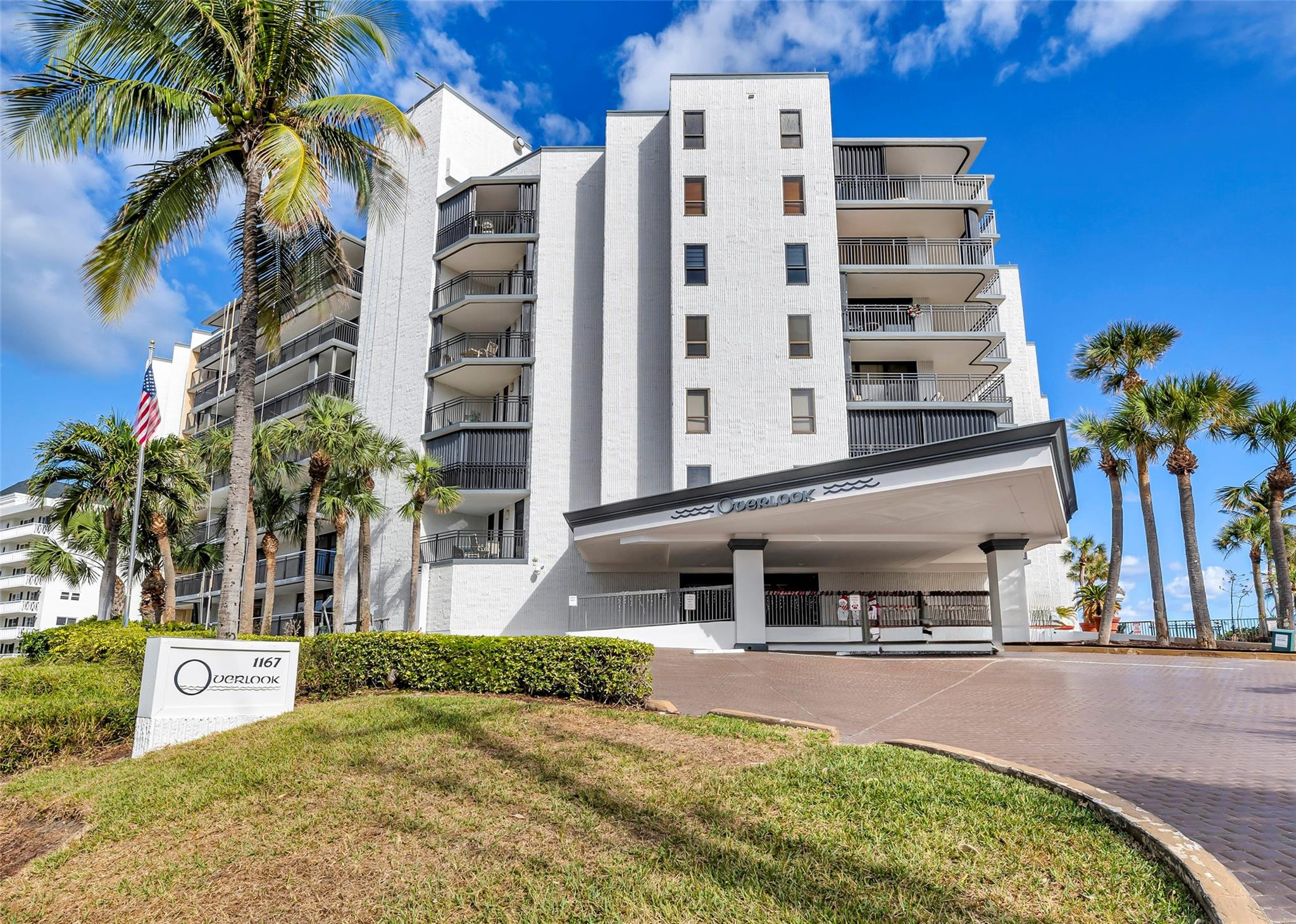 The Overlook Condo - Residential