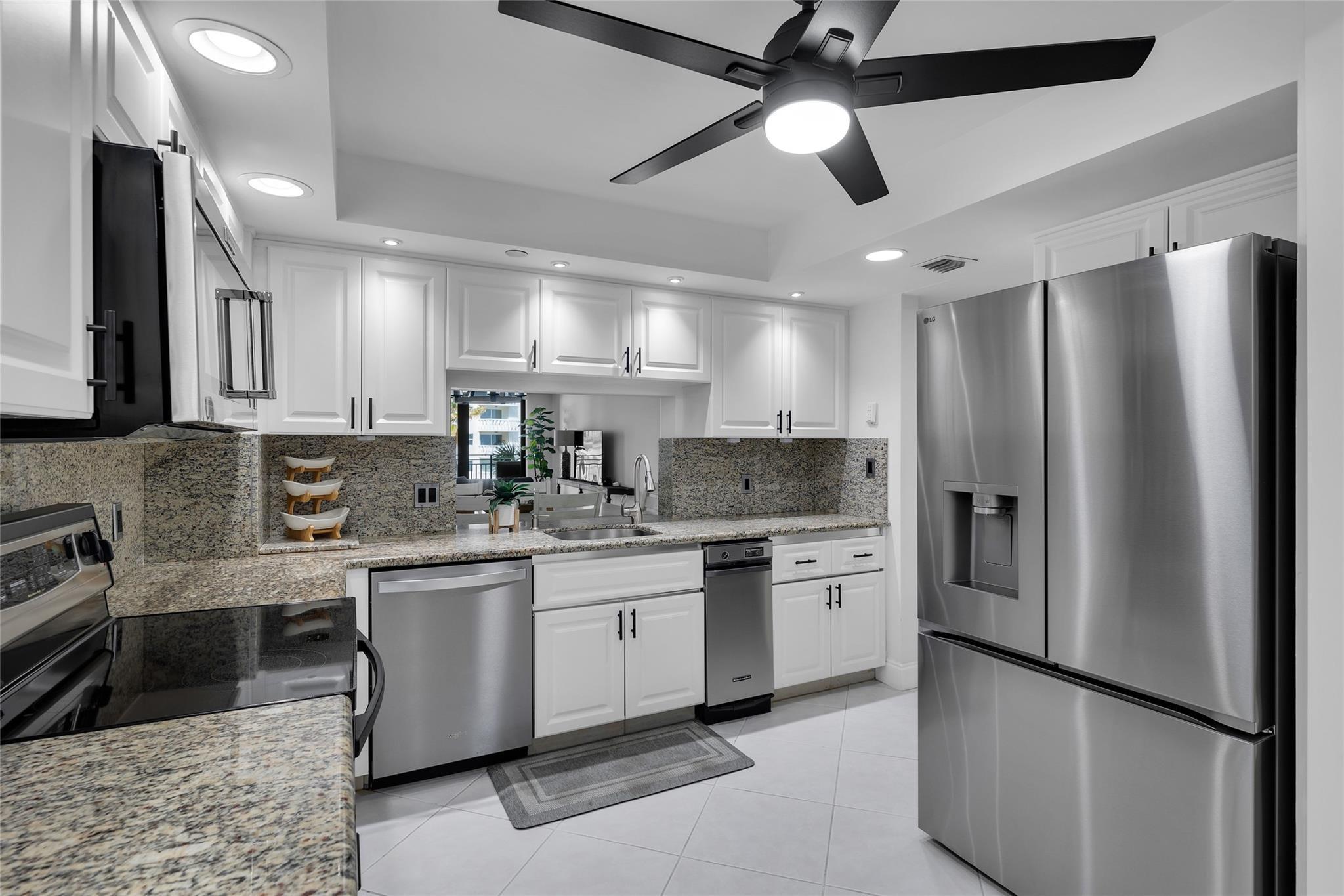 The Overlook Condo - Residential