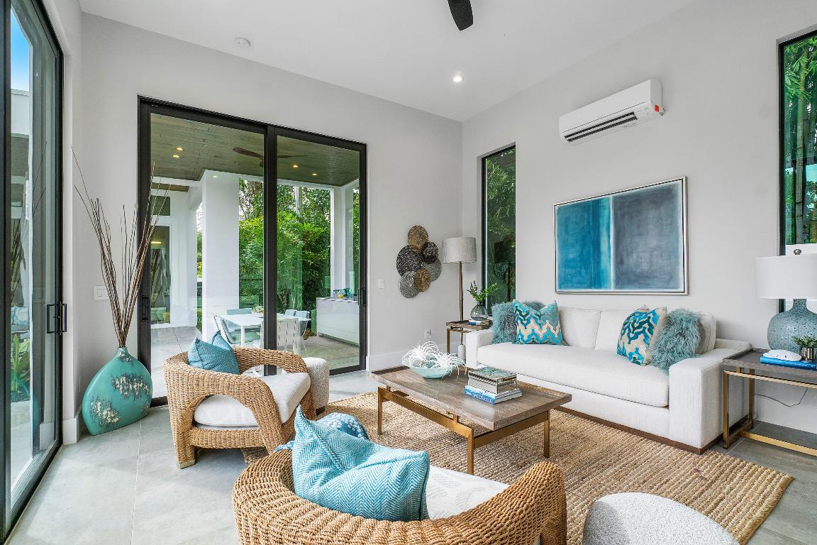 CORAL RIDGE - Residential