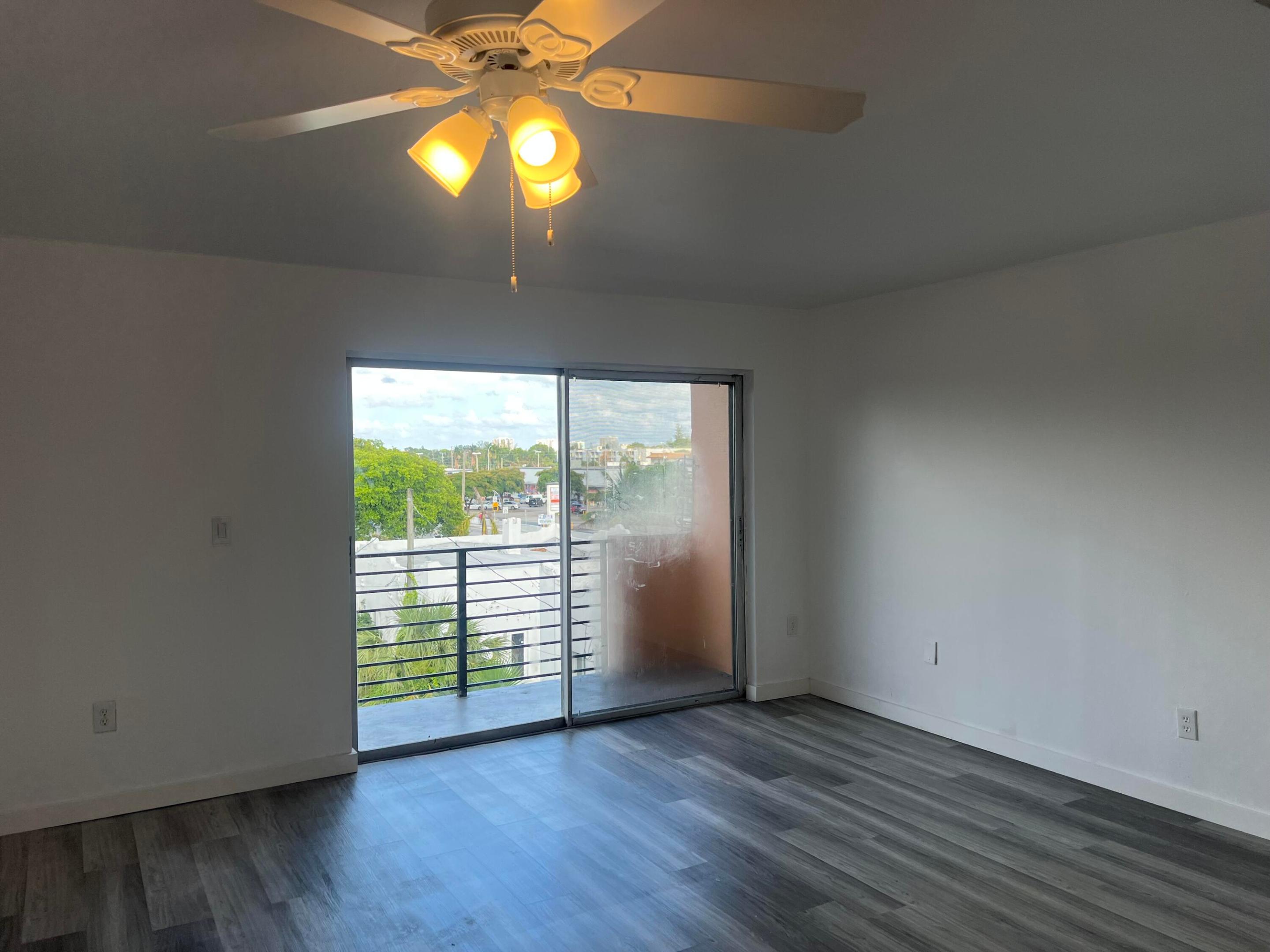 MALKY CONDO - Residential Lease