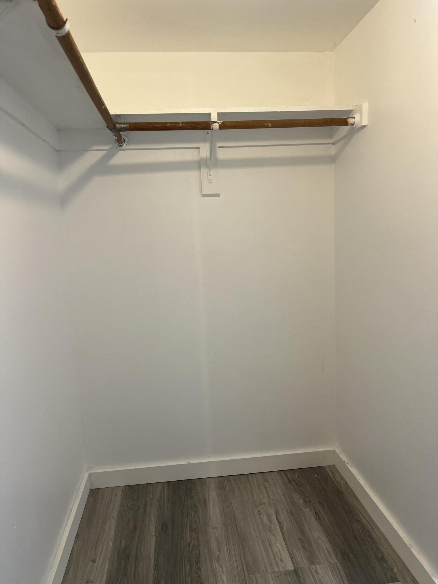 MALKY CONDO - Residential Lease