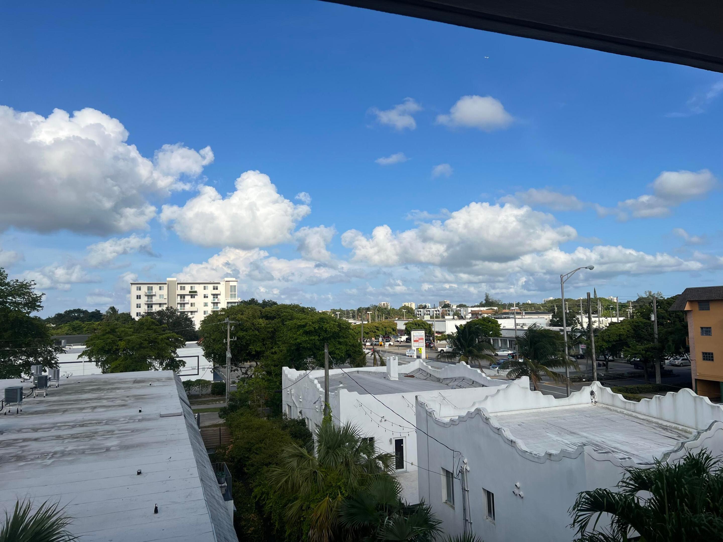 MALKY CONDO - Residential Lease