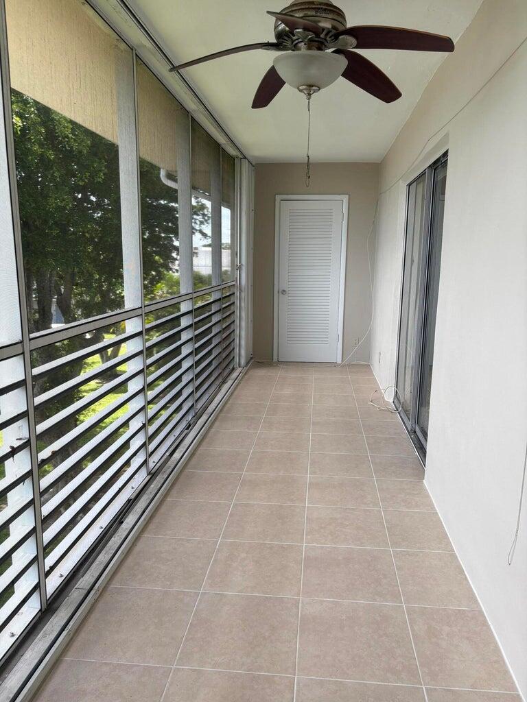 LAKE CLARKE GARDENS CONDO 21 - Residential