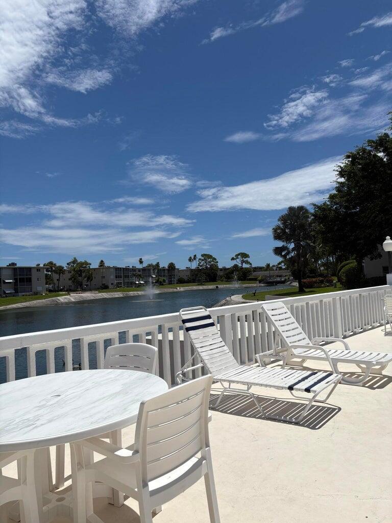 LAKE CLARKE GARDENS CONDO 21 - Residential