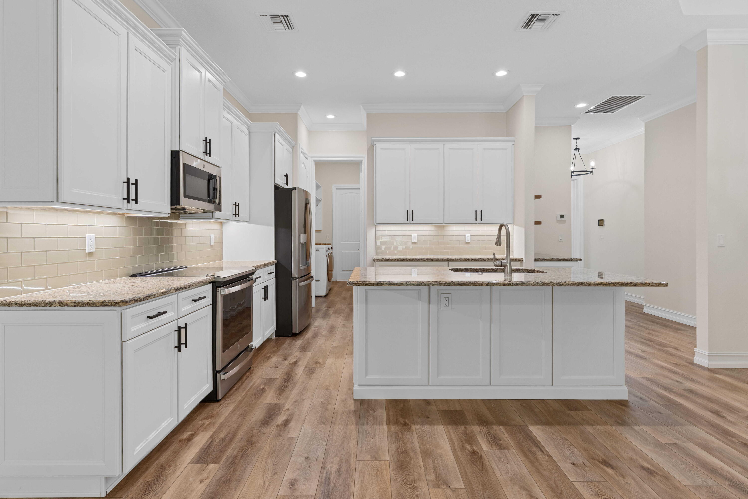 BRIDGEPOINTE SUBDIVISION - Residential