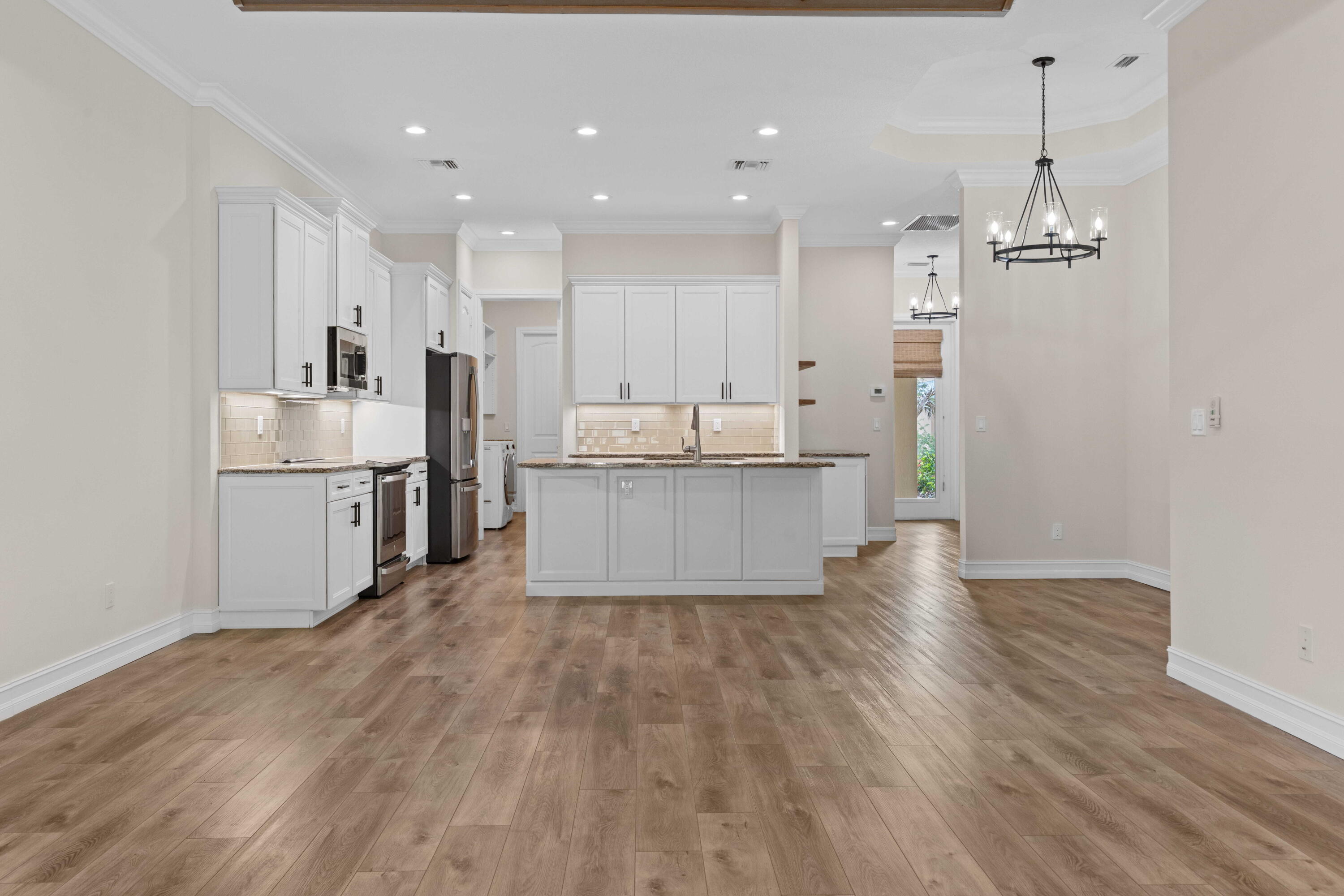 BRIDGEPOINTE SUBDIVISION - Residential