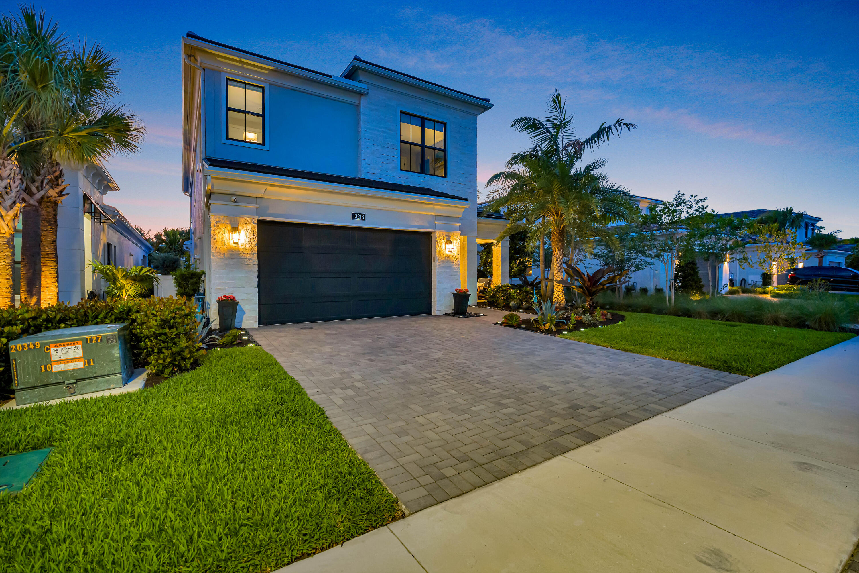ARTISTRY - Residential