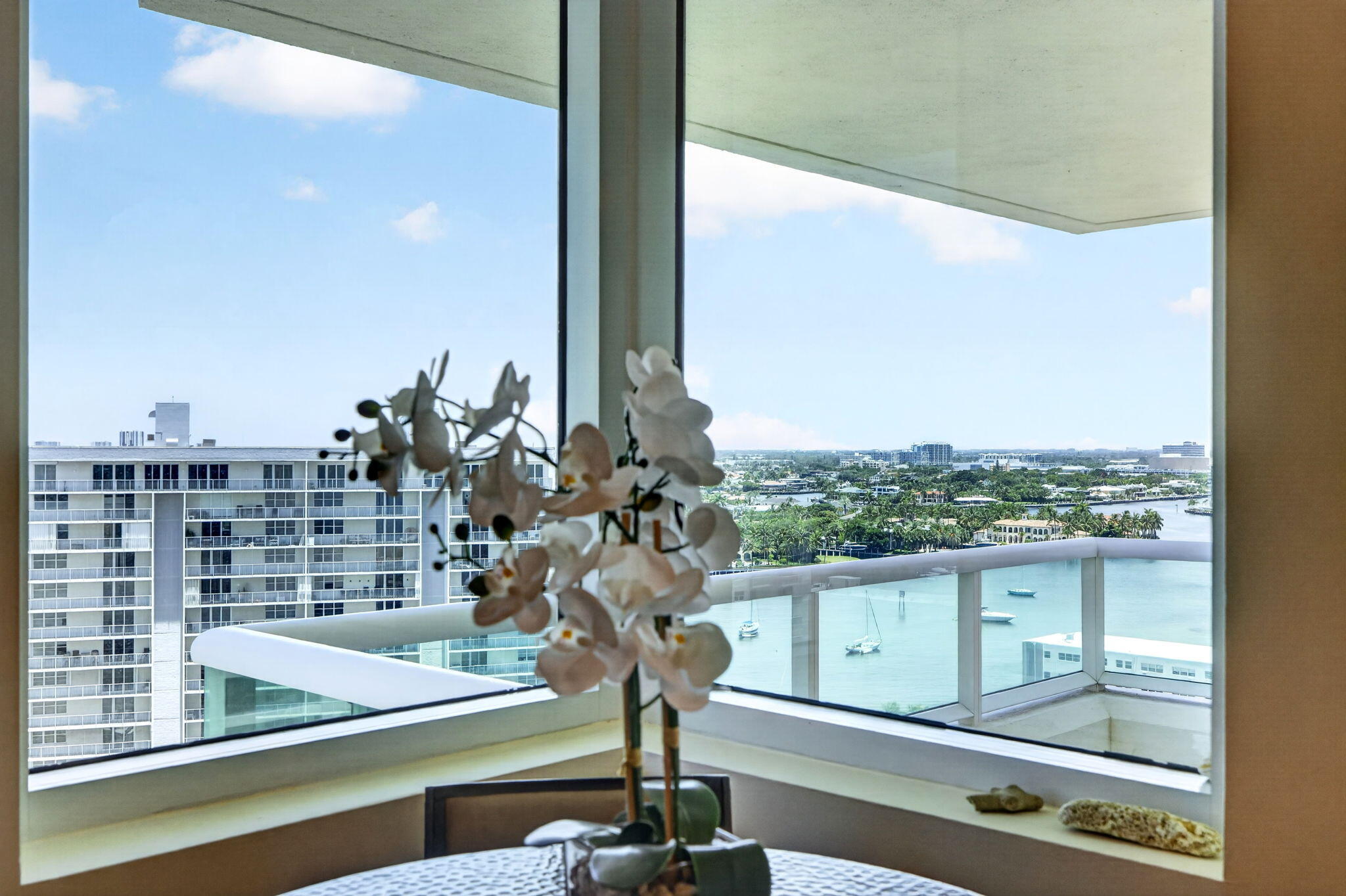 Las Olas Beach Club - Residential Lease