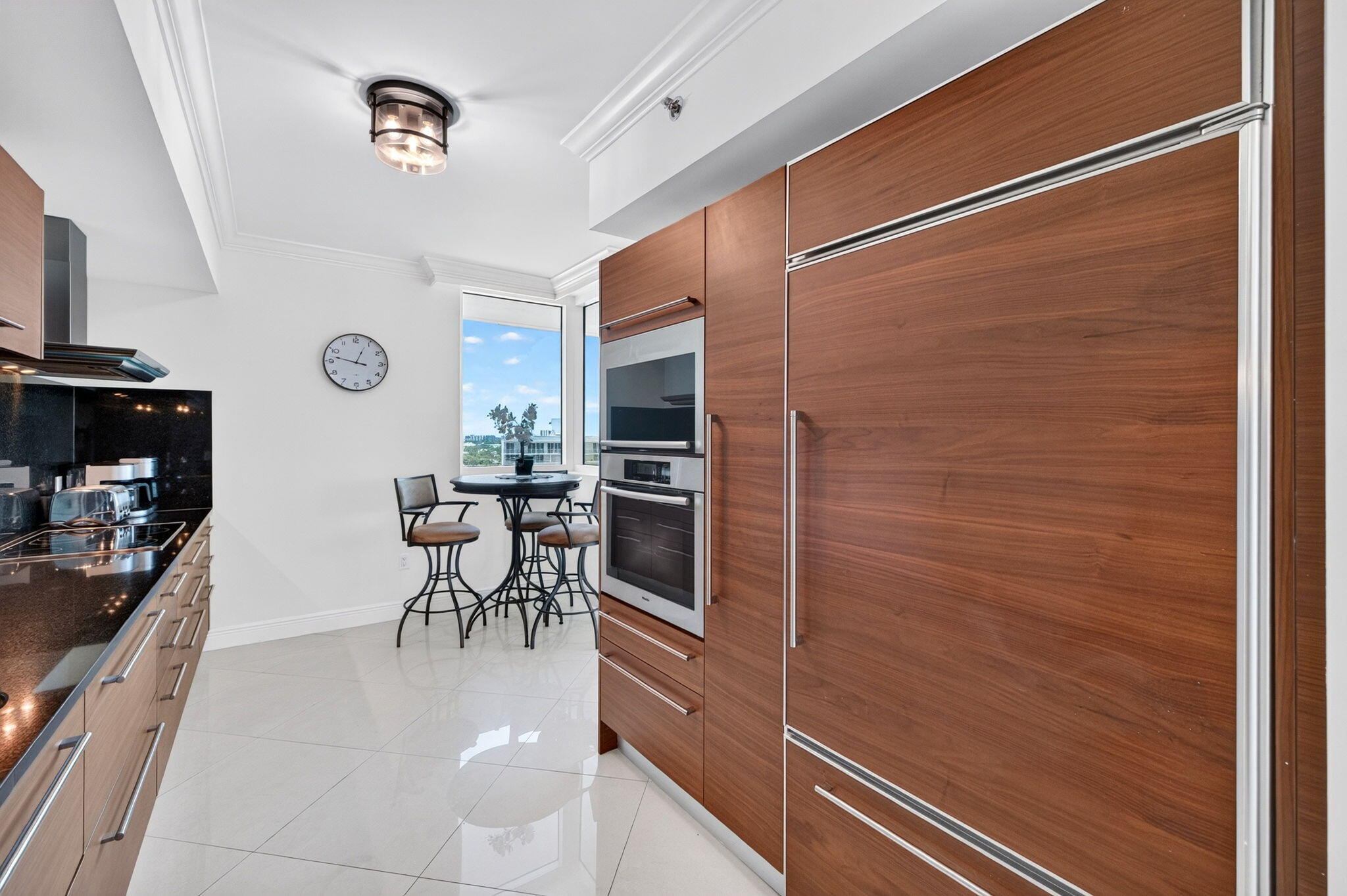 Las Olas Beach Club - Residential Lease