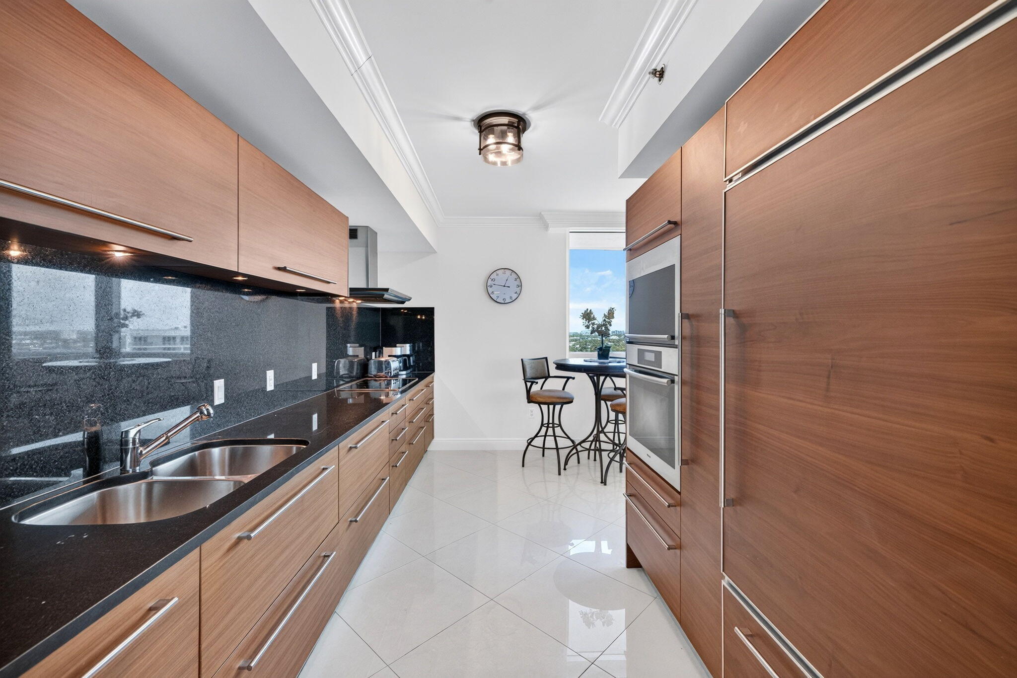 Las Olas Beach Club - Residential Lease