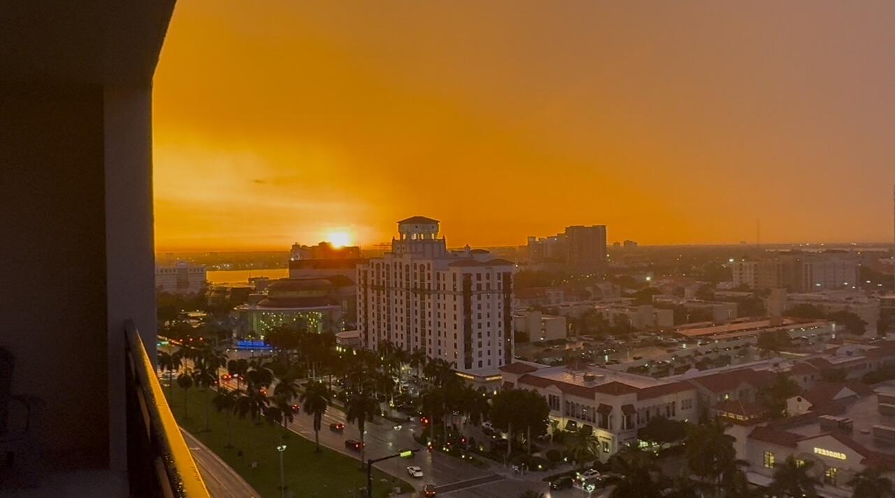 CITYPLACE SOUTH TOWER CONDO - Residential