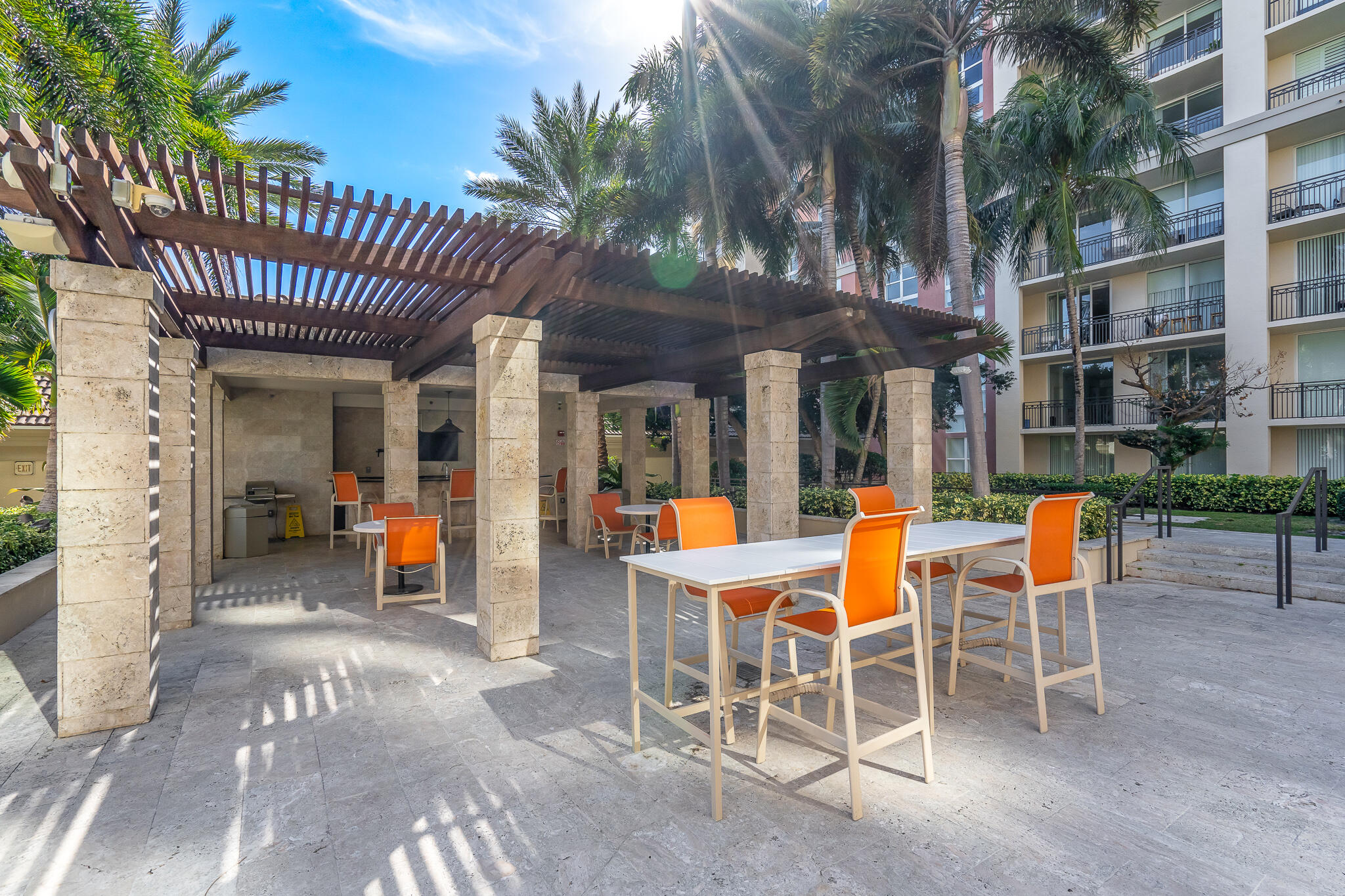 CITYPLACE SOUTH TOWER CONDO - Residential