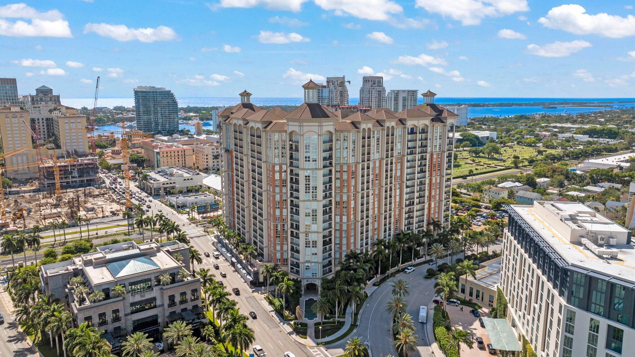 CITYPLACE SOUTH TOWER CONDO - Residential