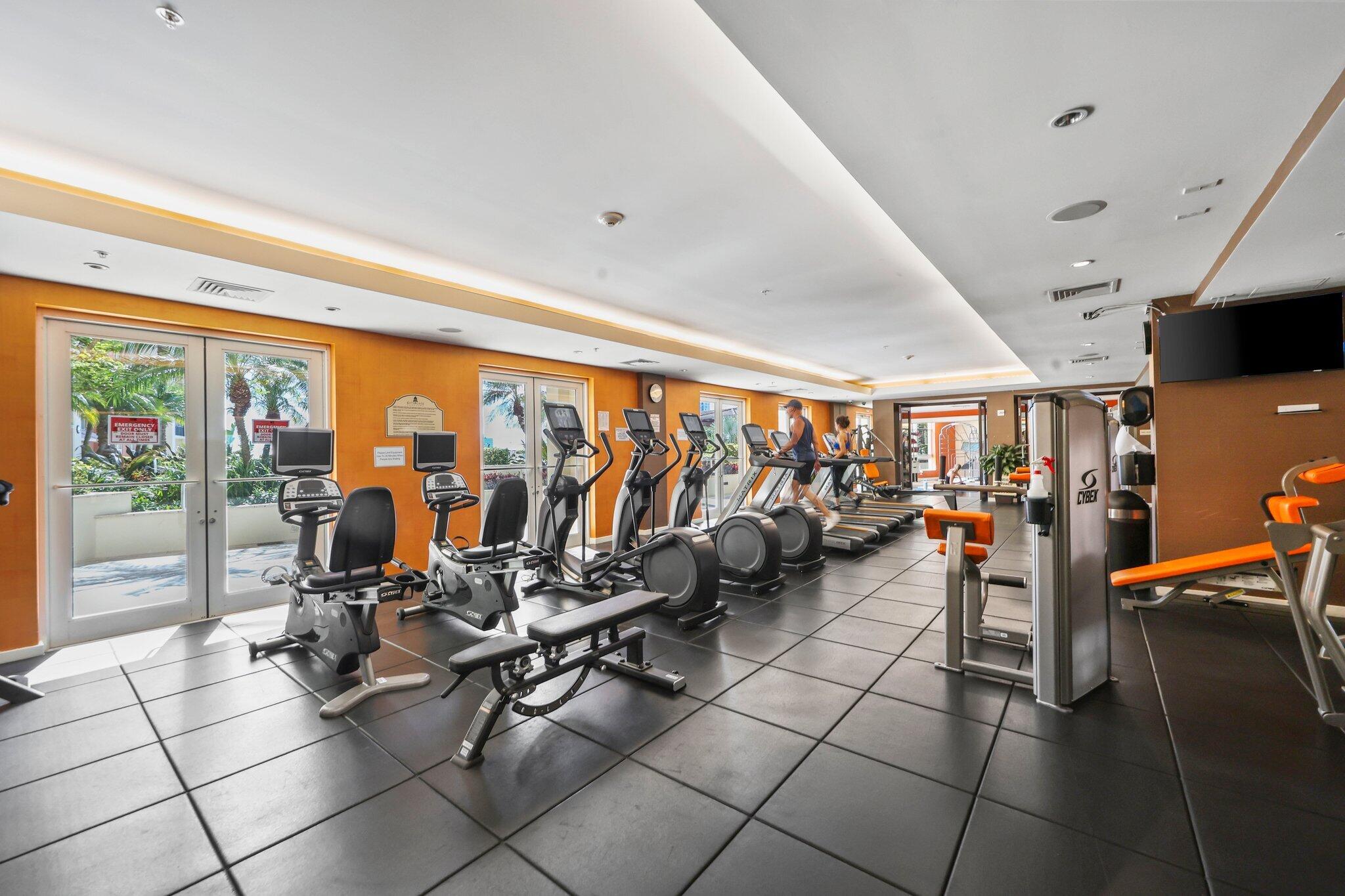 CITYPLACE SOUTH TOWER CONDO - Residential