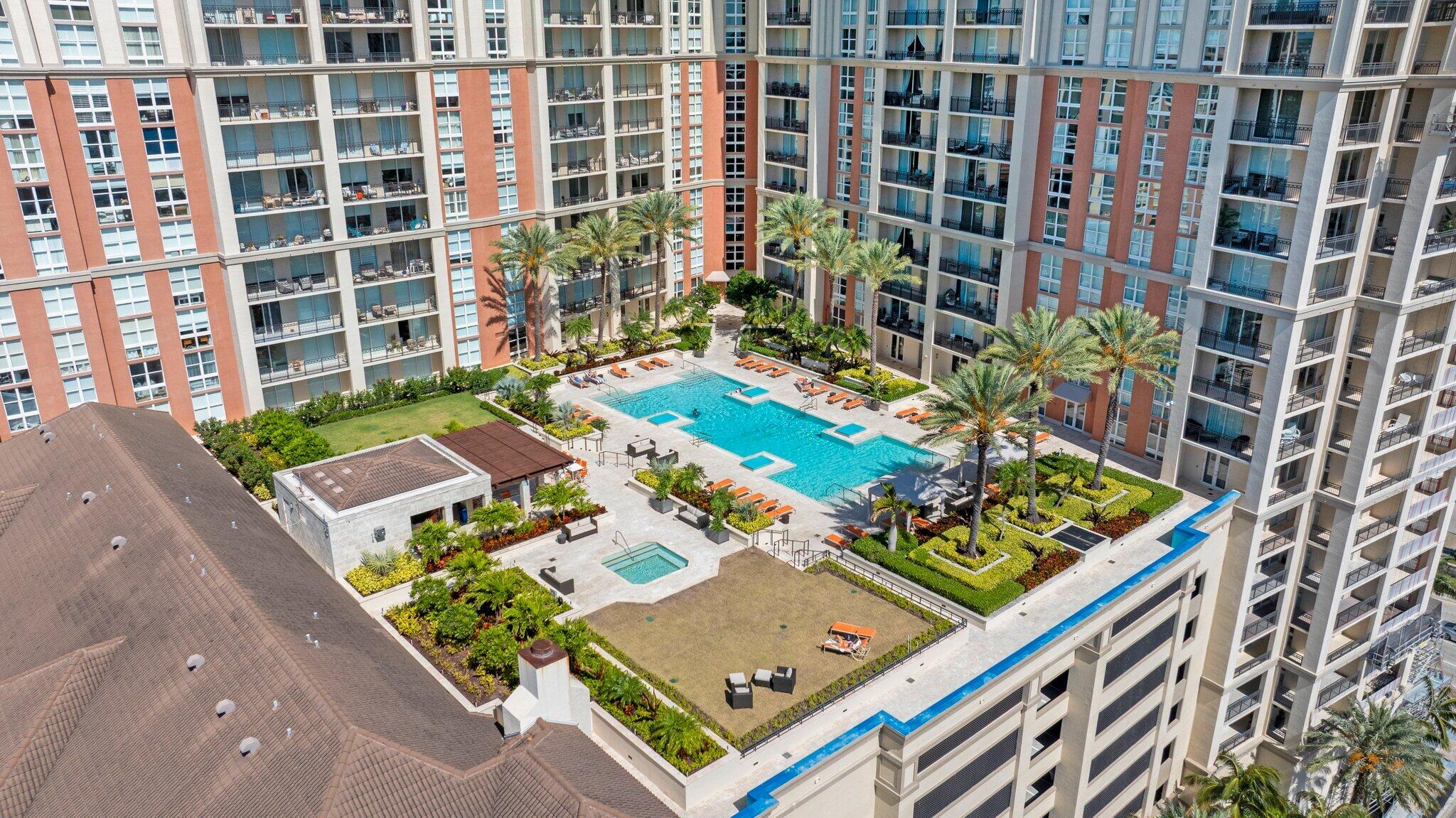 CITYPLACE SOUTH TOWER CONDO - Residential