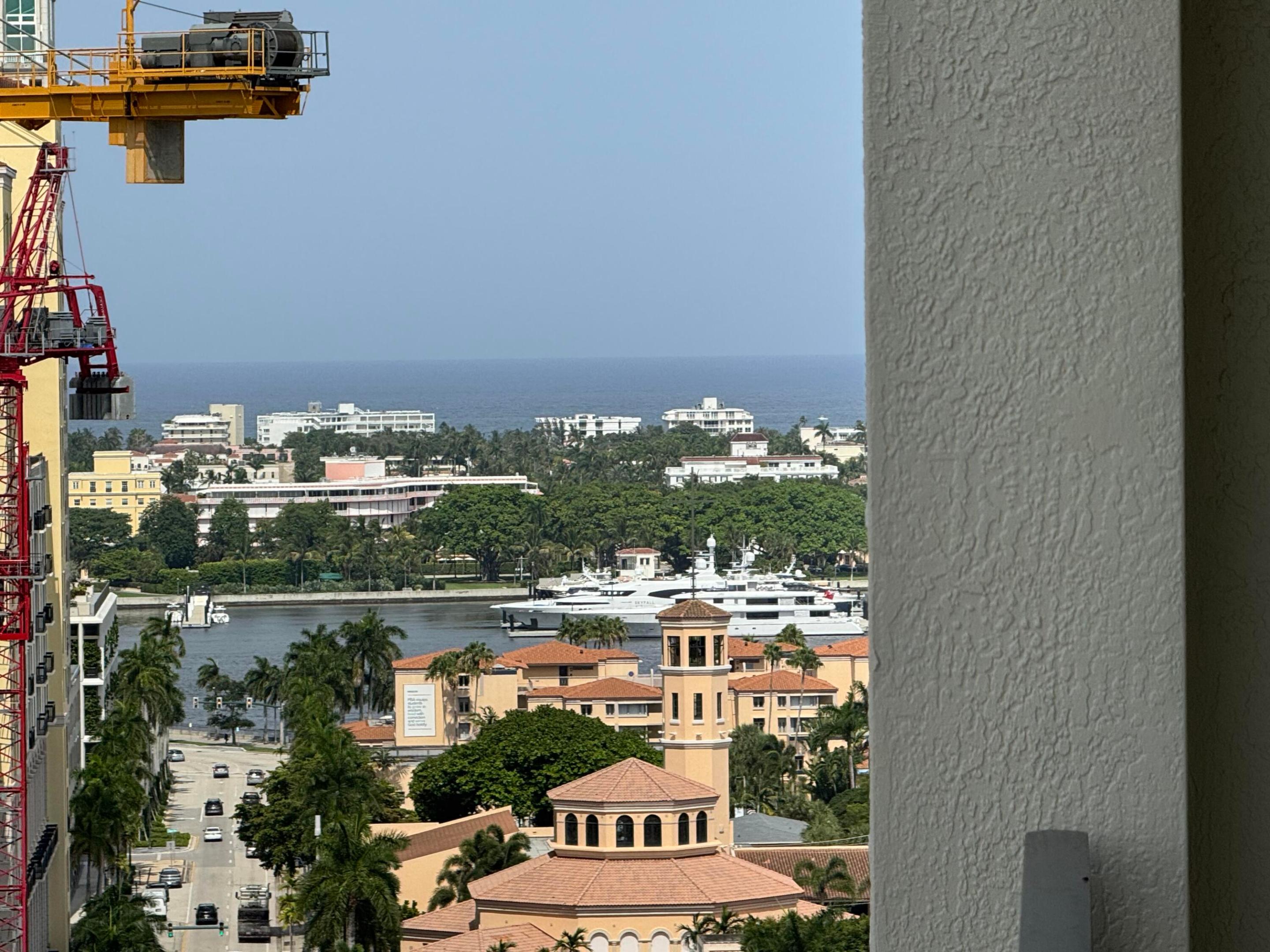 CITYPLACE SOUTH TOWER CONDO - Residential