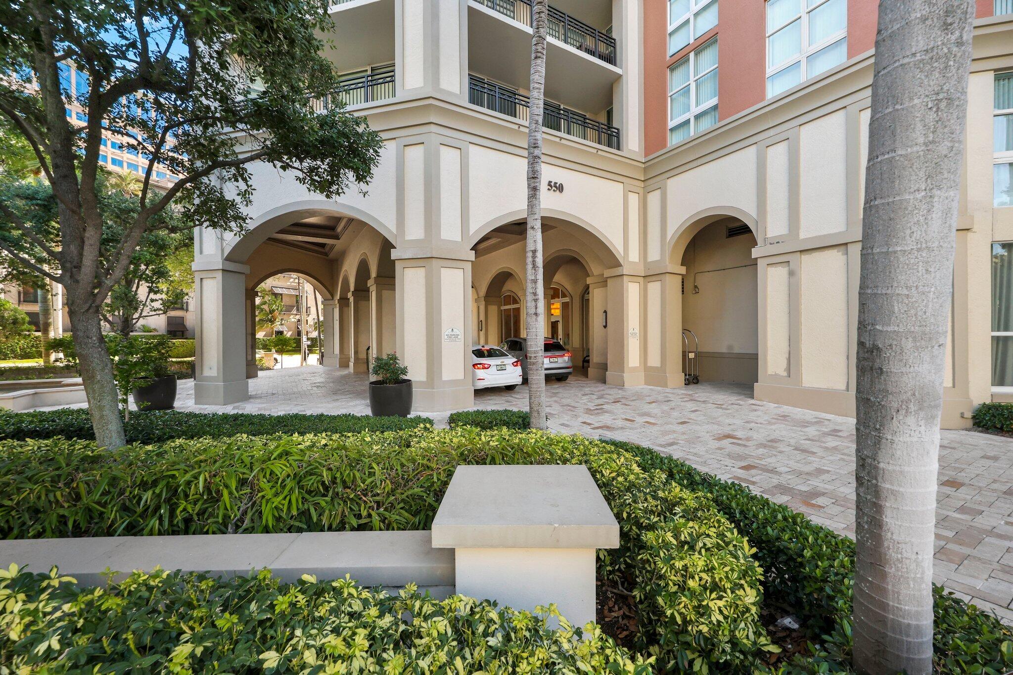 CITYPLACE SOUTH TOWER CONDO - Residential