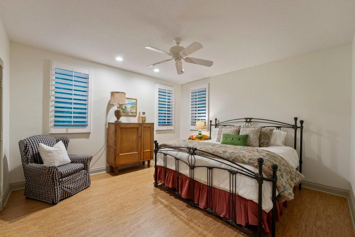 RIDGELAND - Residential