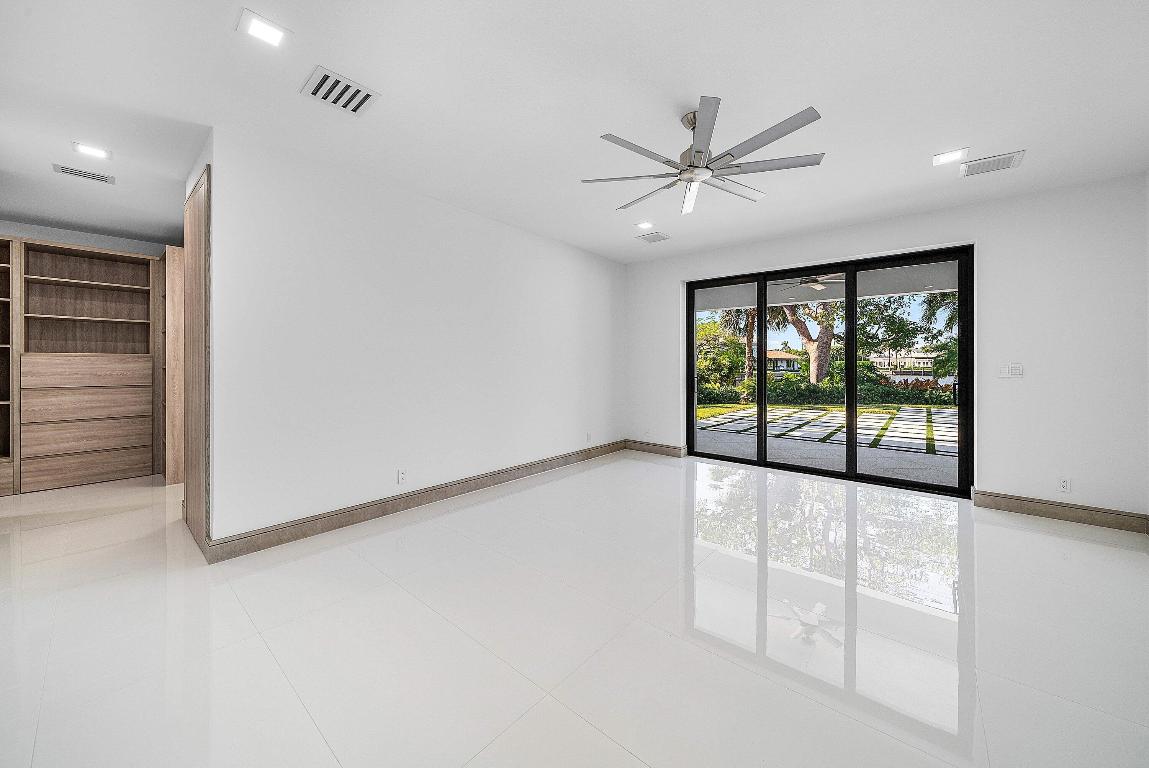 POINT MANALAPAN PL 1 IN - Residential