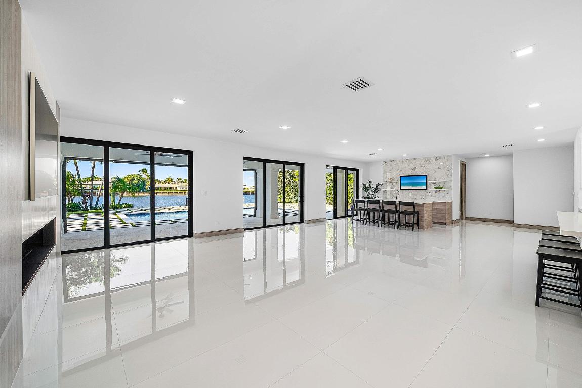 POINT MANALAPAN PL 1 IN - Residential