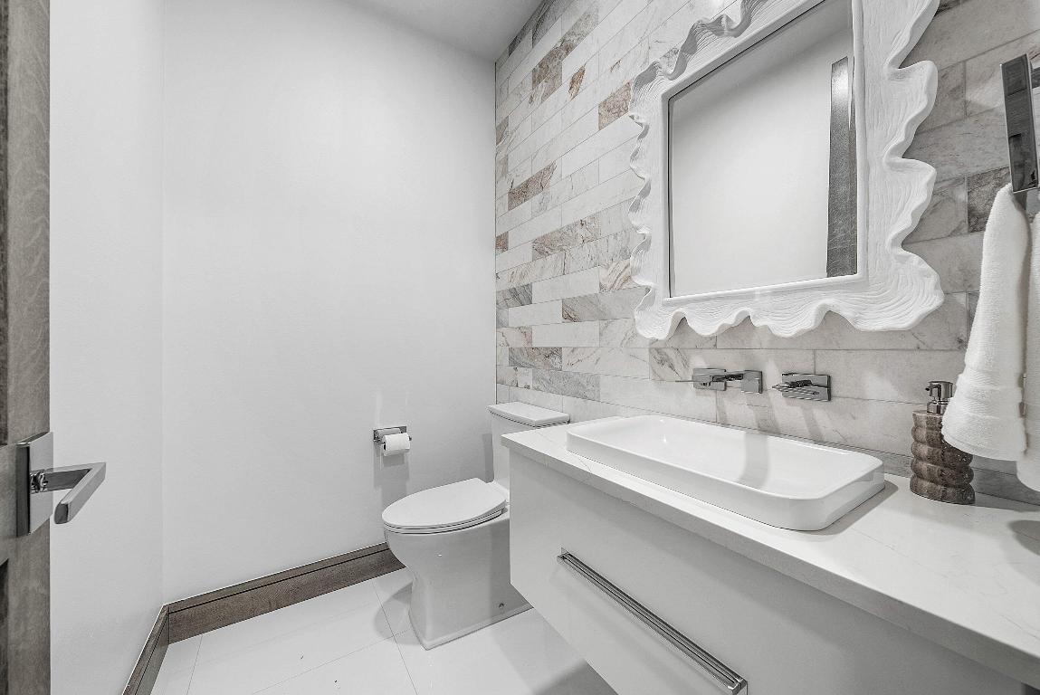 POINT MANALAPAN PL 1 IN - Residential
