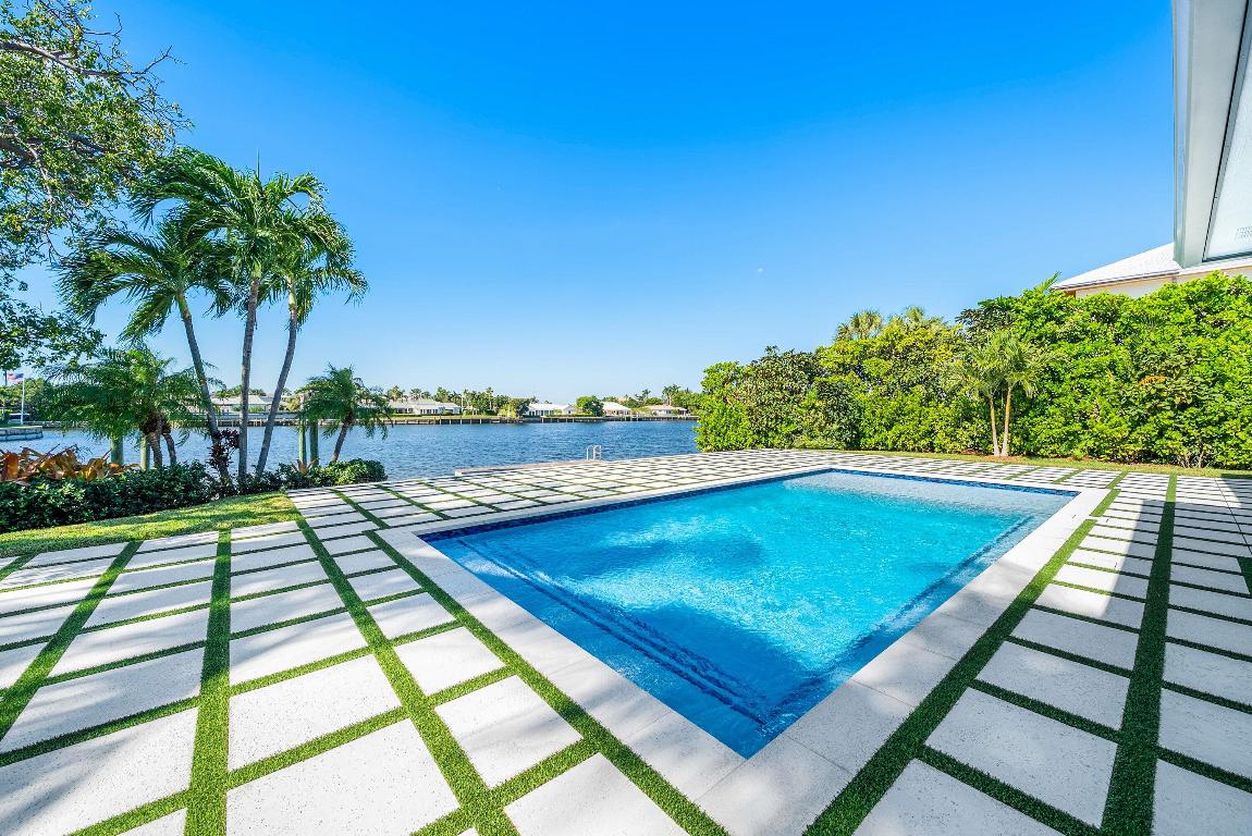 POINT MANALAPAN PL 1 IN - Residential