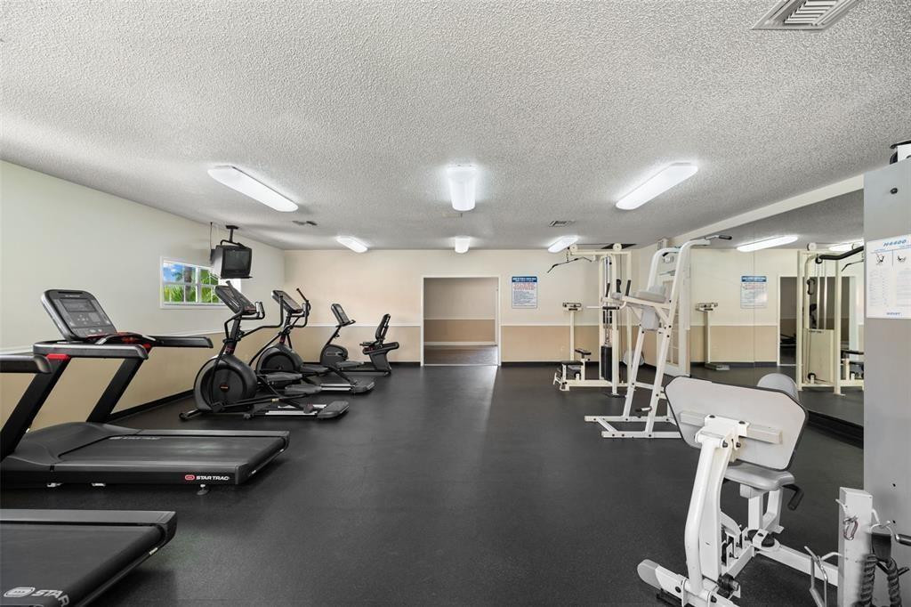 LA HACIENDA COUNTRY CLUB OF - Residential Lease