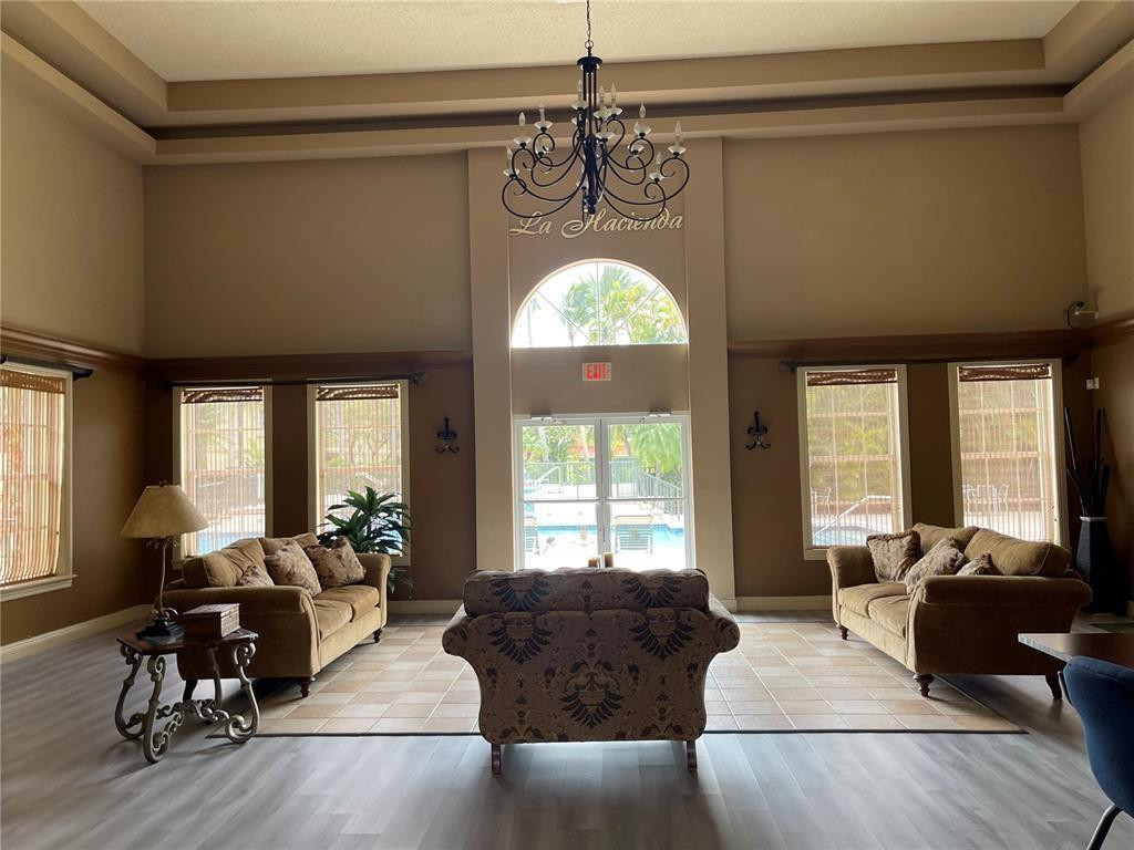 LA HACIENDA COUNTRY CLUB OF - Residential Lease