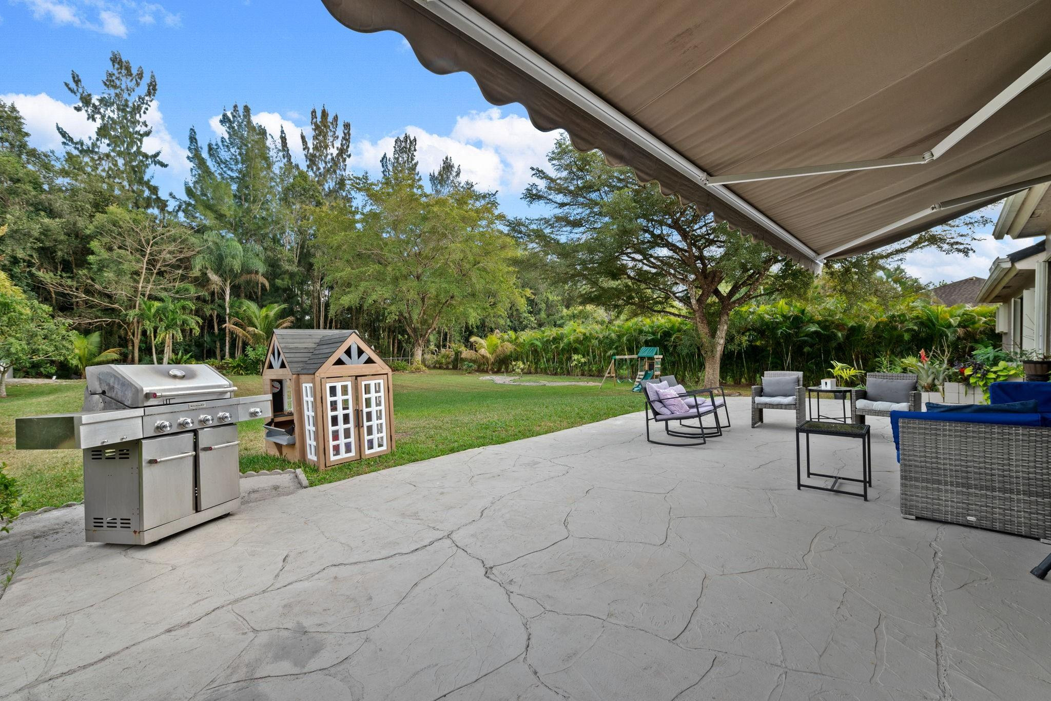Seligman-Kia Acres 104-40 - Residential