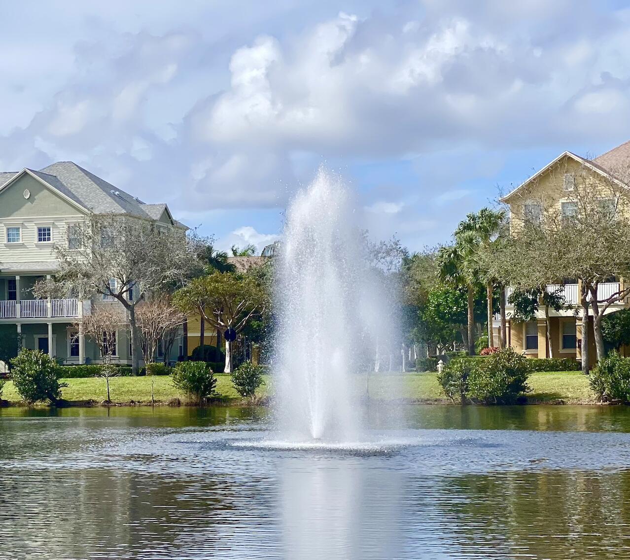 SANDPIPER COVE AT BOTANICA CONDO - Residential