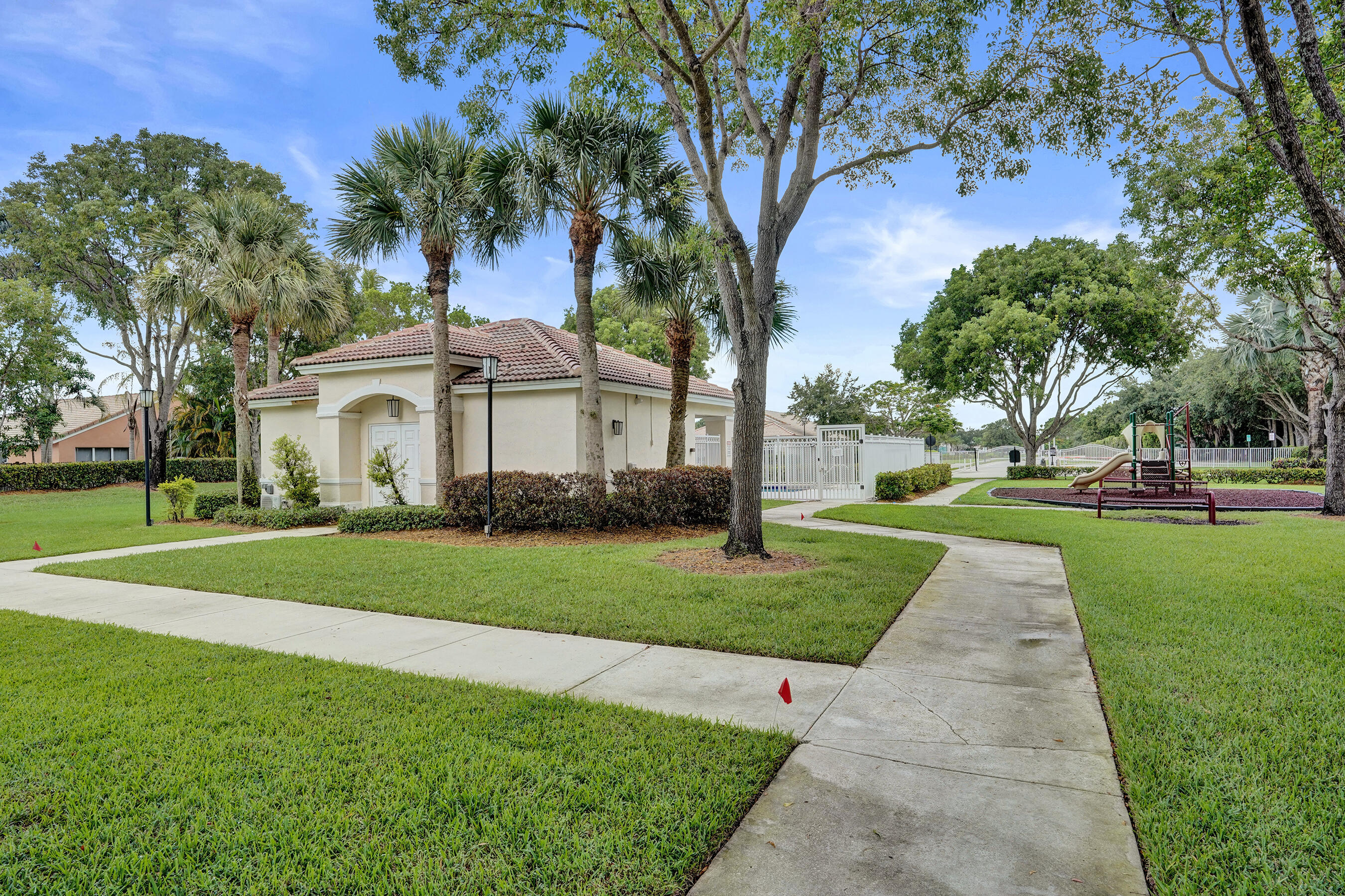MELROSE PUD VERONA LAKES TR B2 - Residential