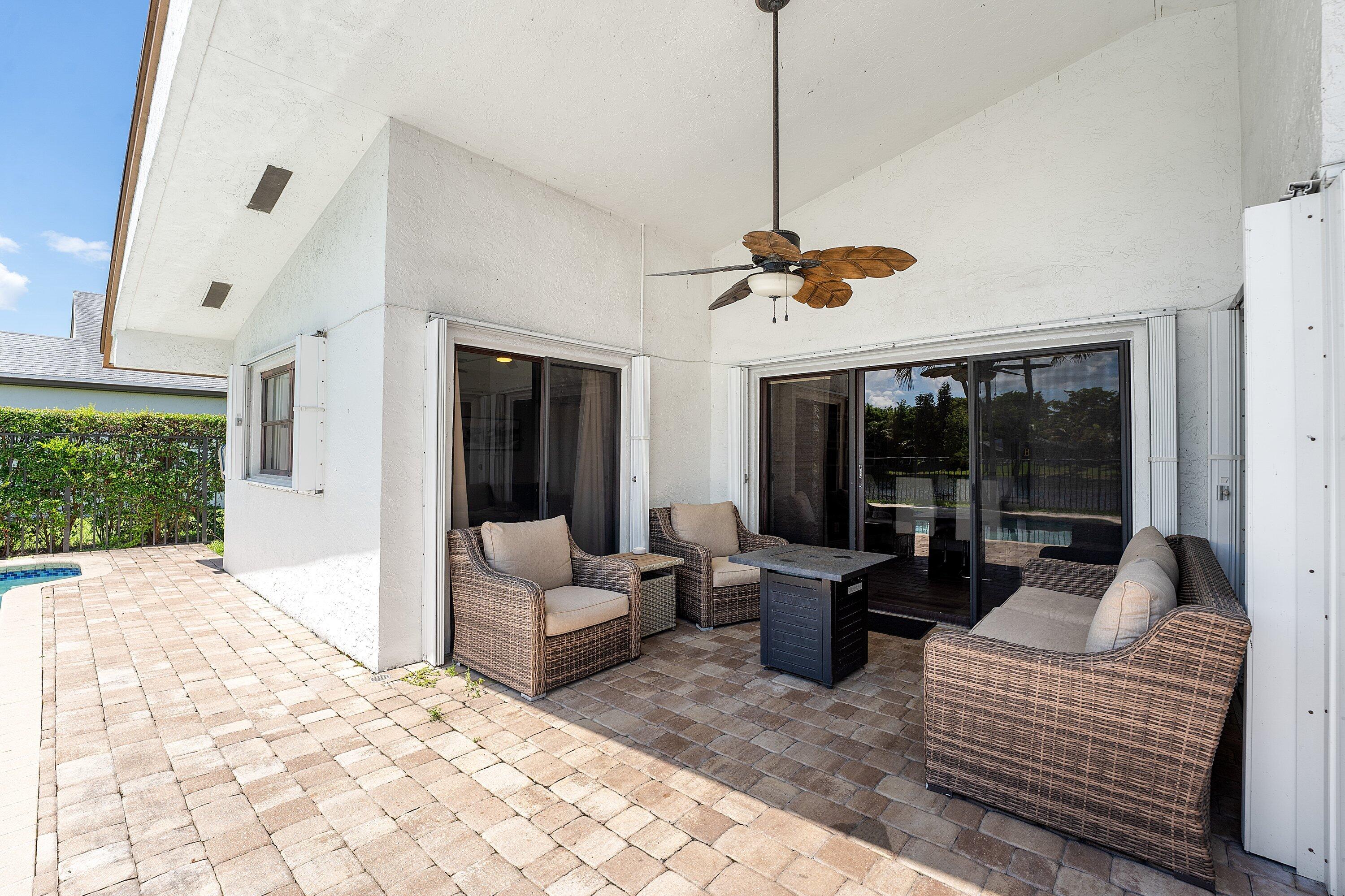 COUNTRY LANDING - Residential