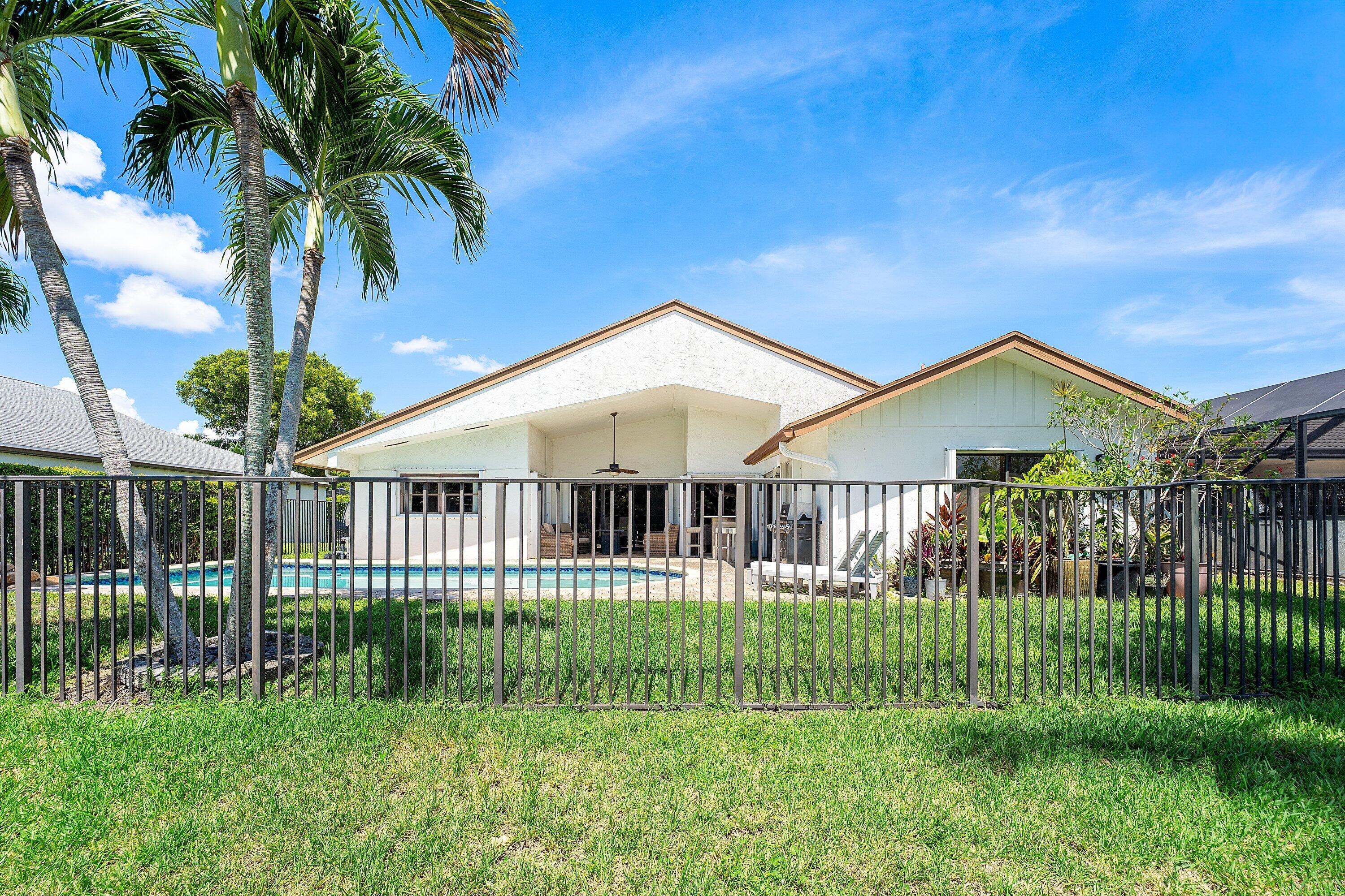 COUNTRY LANDING - Residential