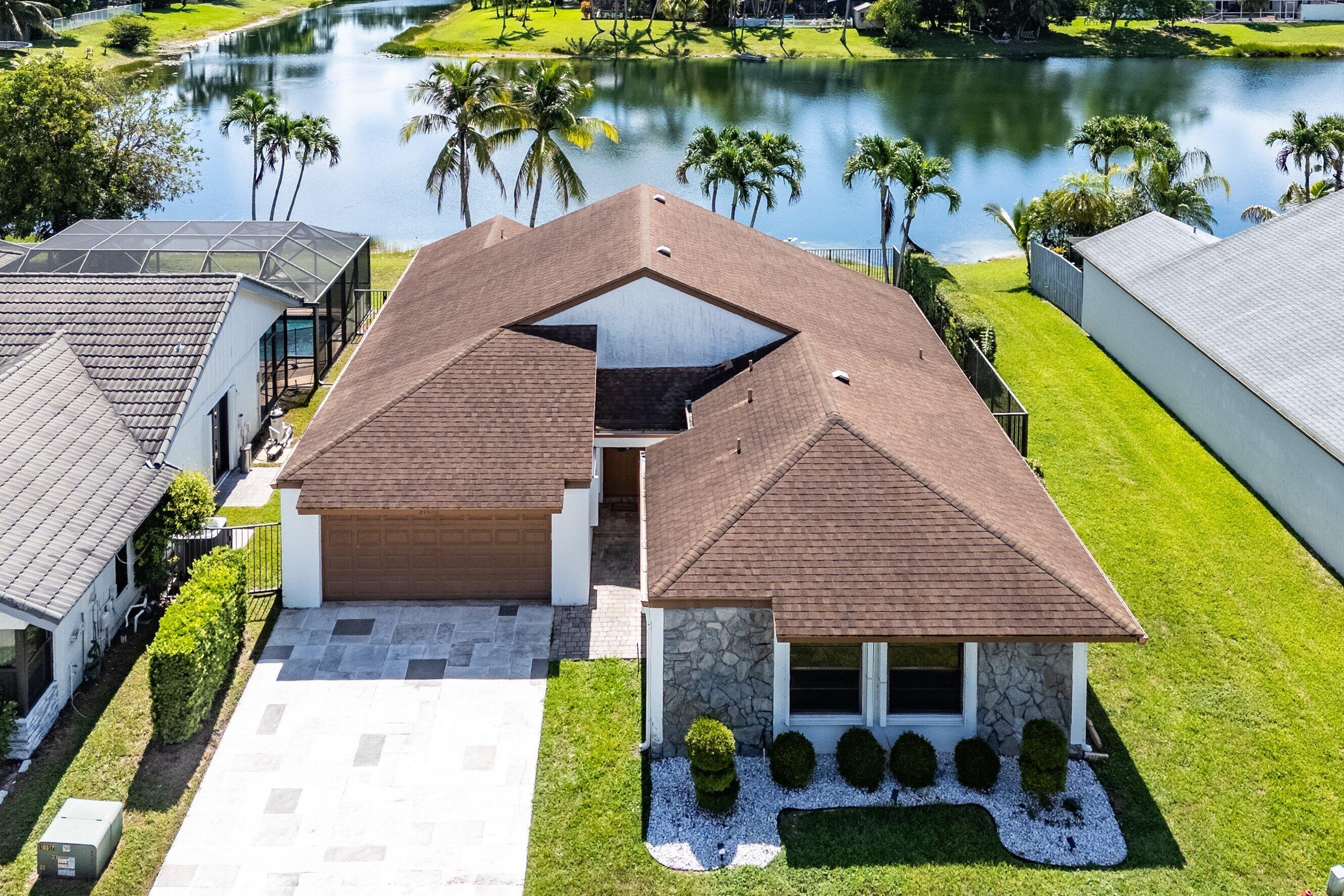 COUNTRY LANDING - Residential