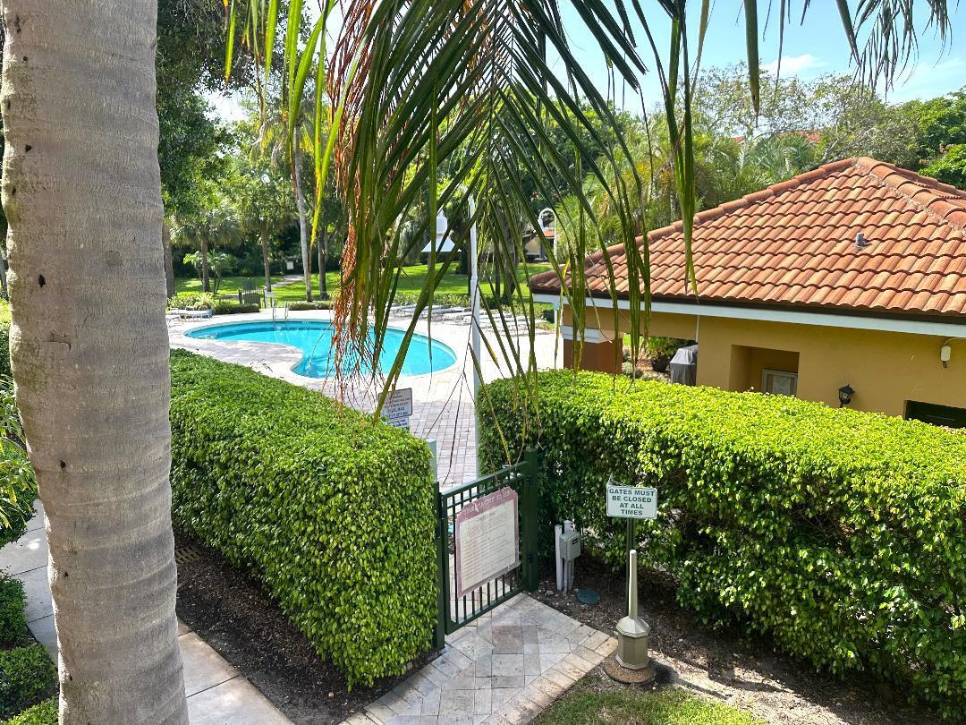 YACHT CLUB ON THE INTRACOASTAL - Residential Lease