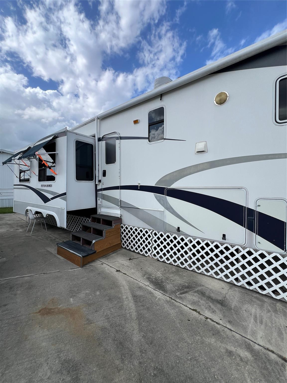 Ancient Oaks RV Residence - Residential