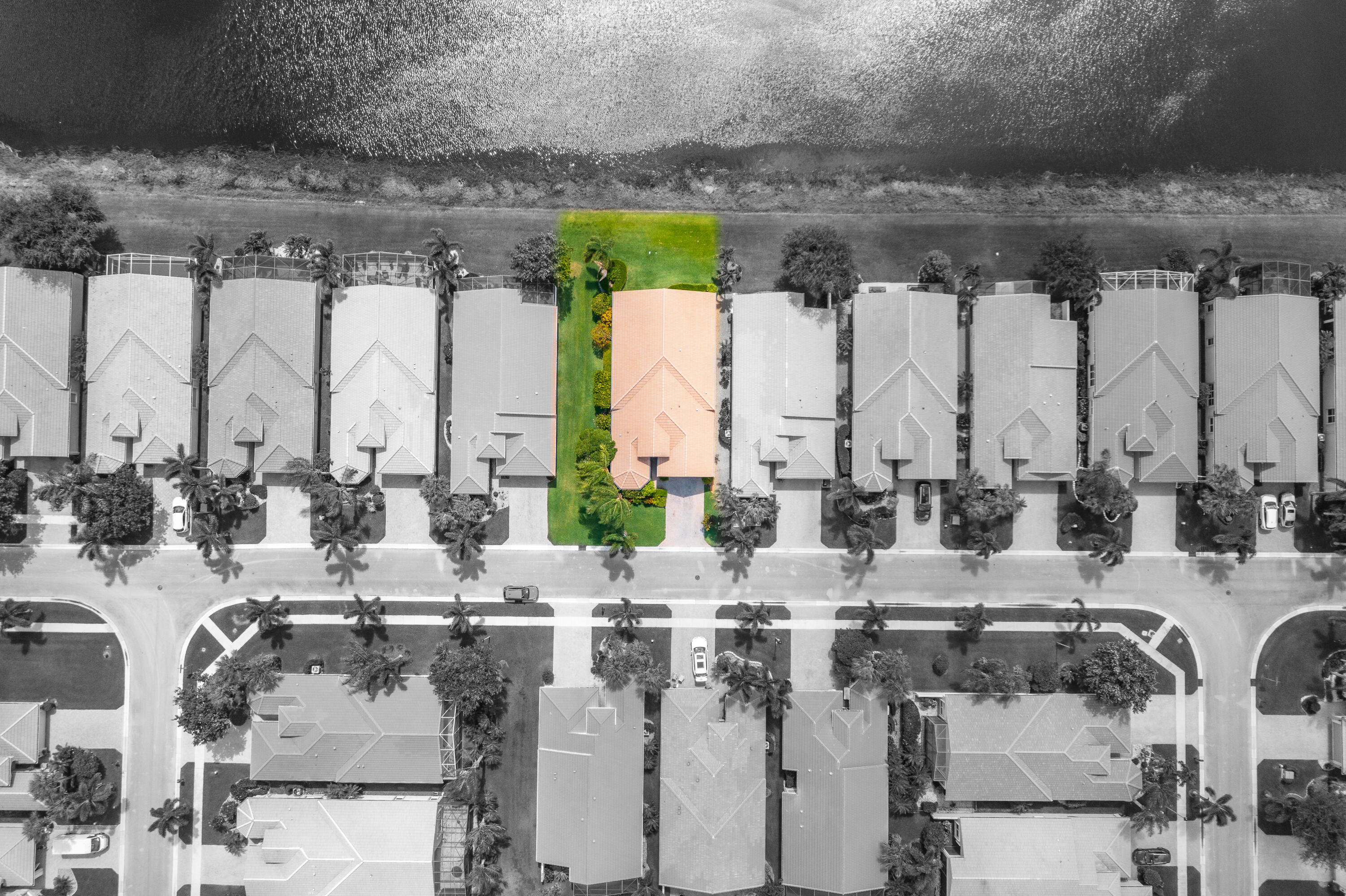 VALENCIA PALMS 6 - Residential Lease