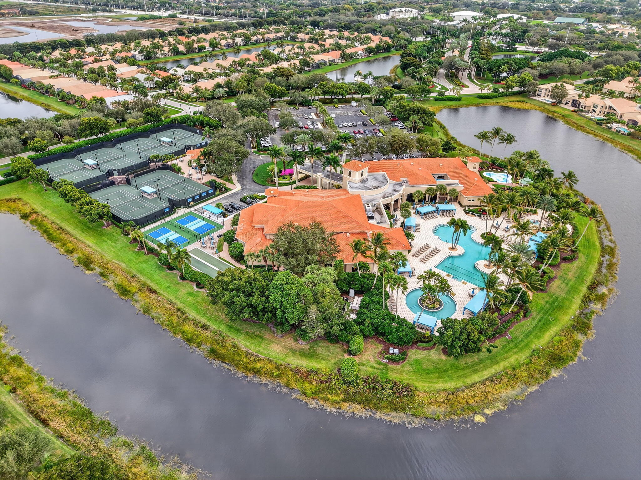 VALENCIA PALMS 6 - Residential Lease