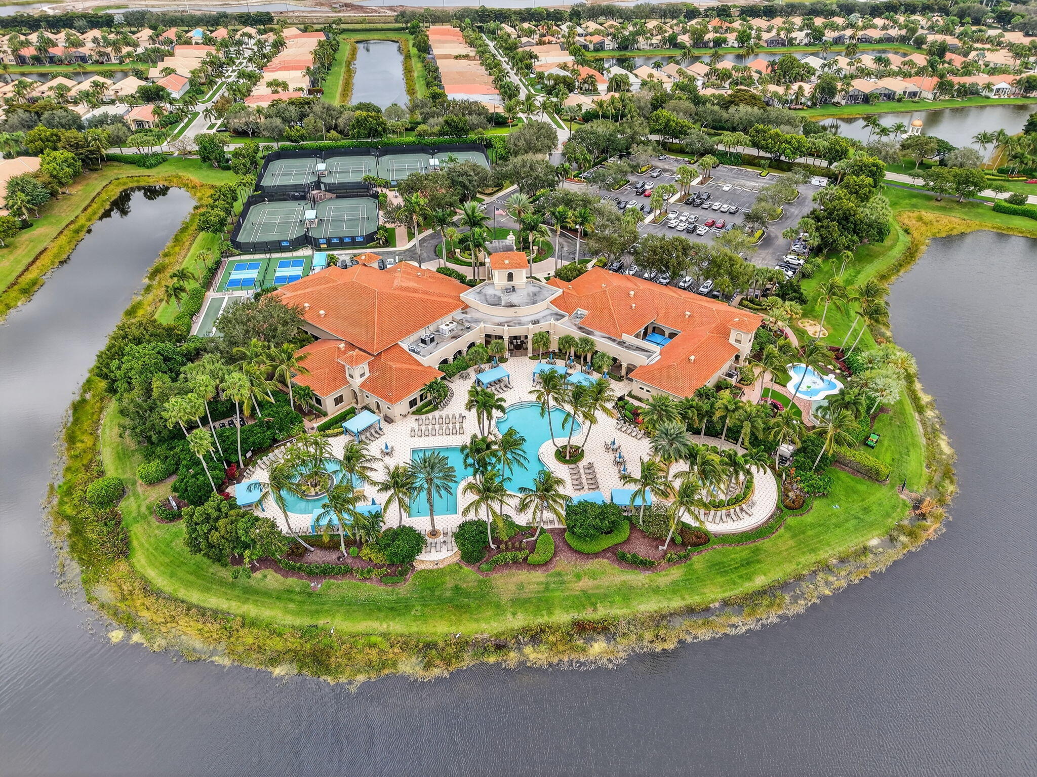 VALENCIA PALMS 6 - Residential Lease