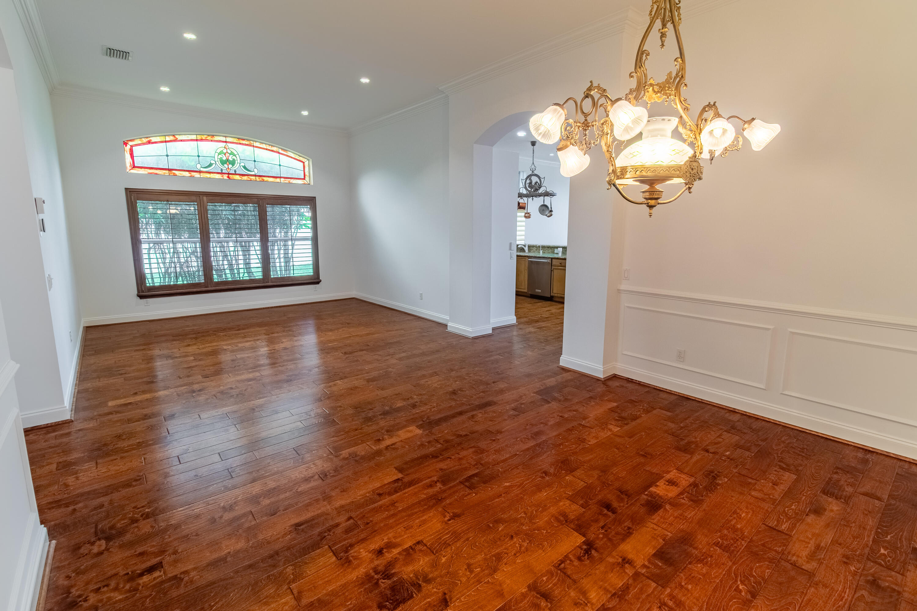 VALENCIA PALMS 6 - Residential Lease