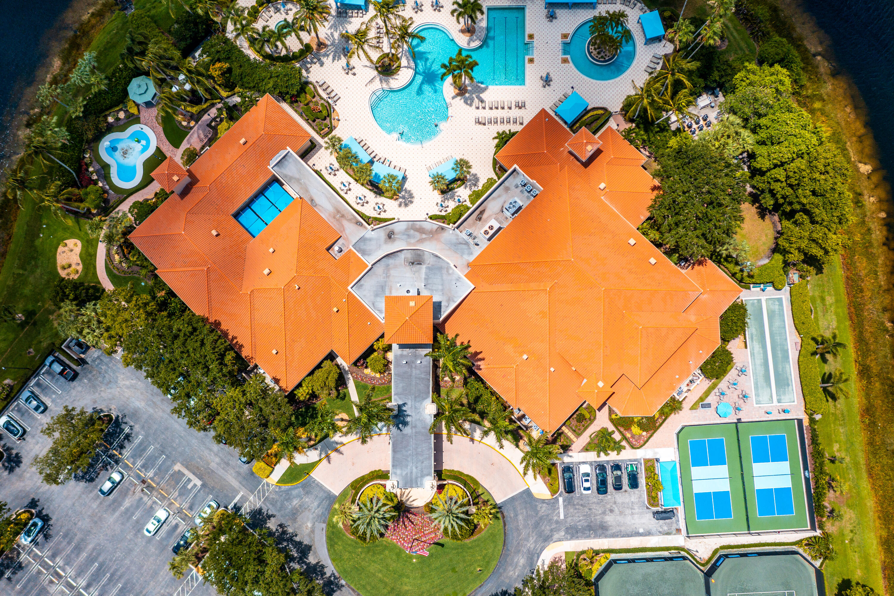 VALENCIA PALMS 6 - Residential Lease