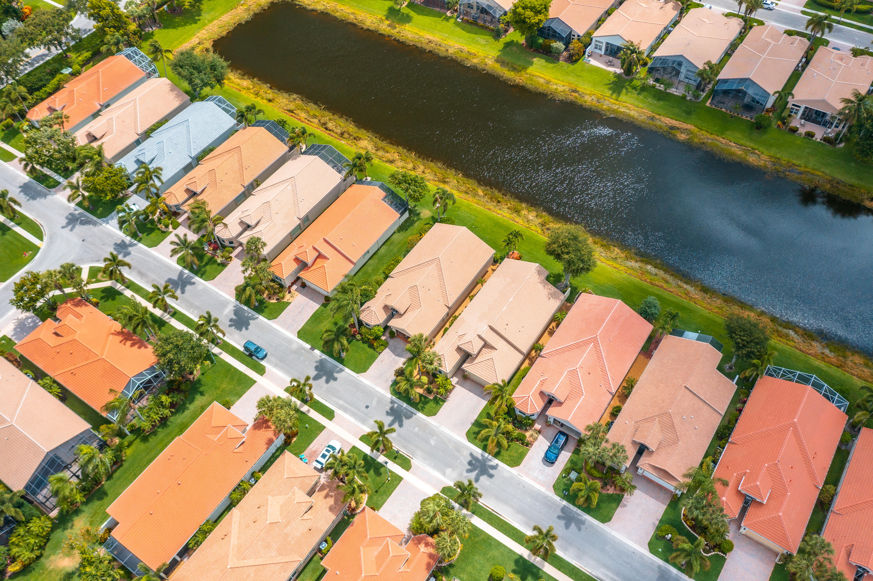 VALENCIA PALMS 6 - Residential Lease