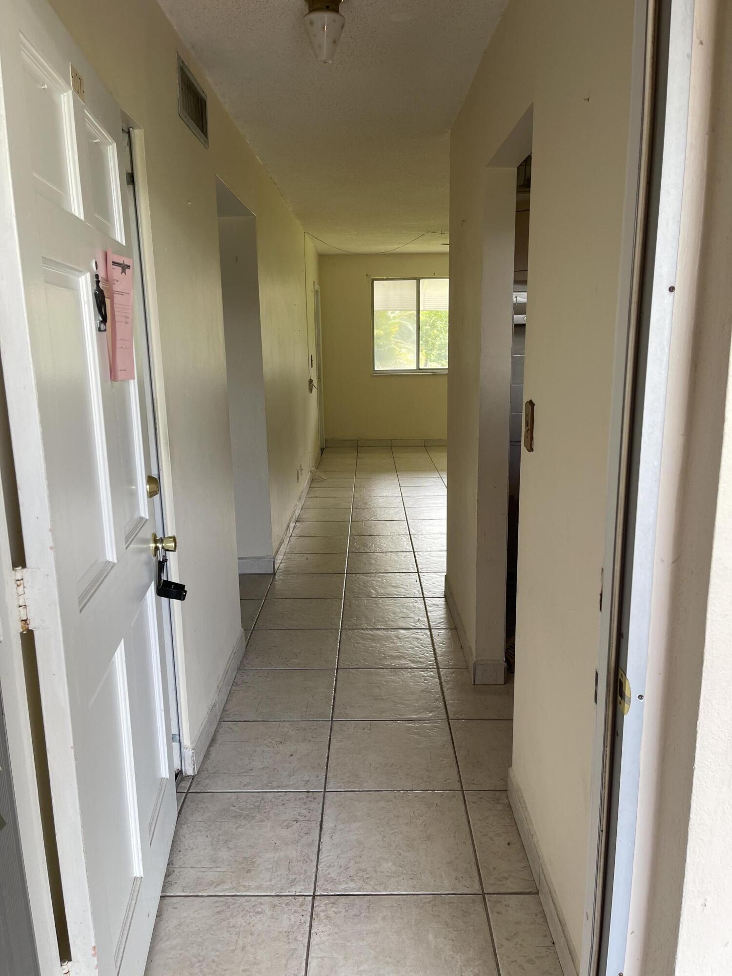 LAKE CLARKE GARDENS CONDO 18 - Residential