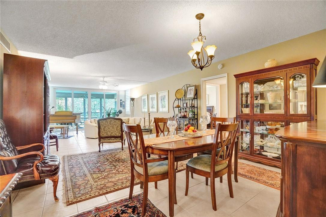 PALM AIRE - Residential
