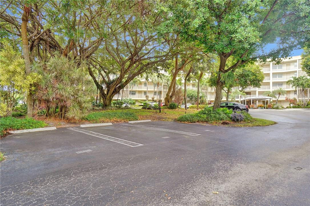 PALM AIRE - Residential