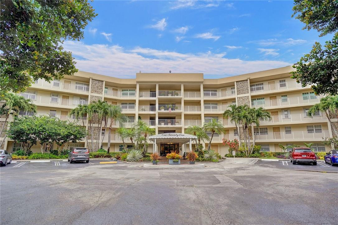 PALM AIRE - Residential