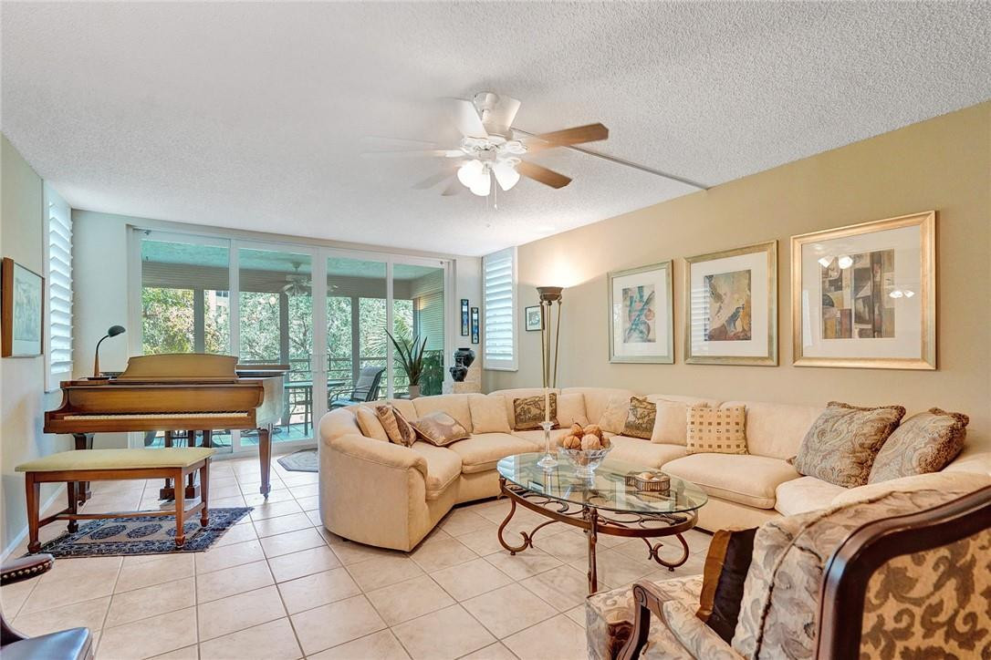 PALM AIRE - Residential
